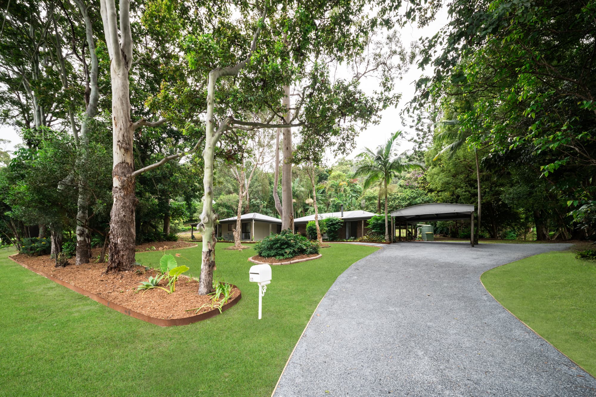 13 Lillee Court, Currumbin Valley, Currumbin Valley — photo 1 of 5