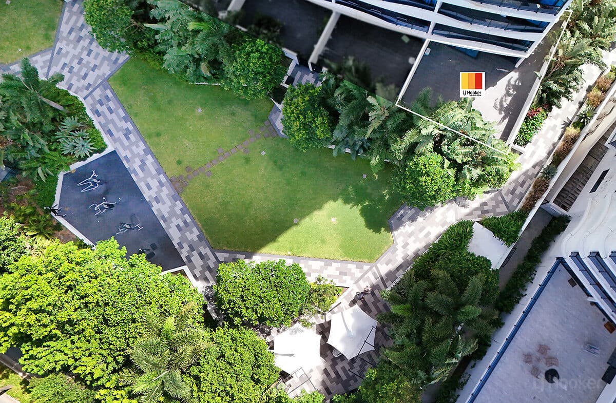 5107/5 Harbour Side Court, Biggera Waters — photo 1 of 5