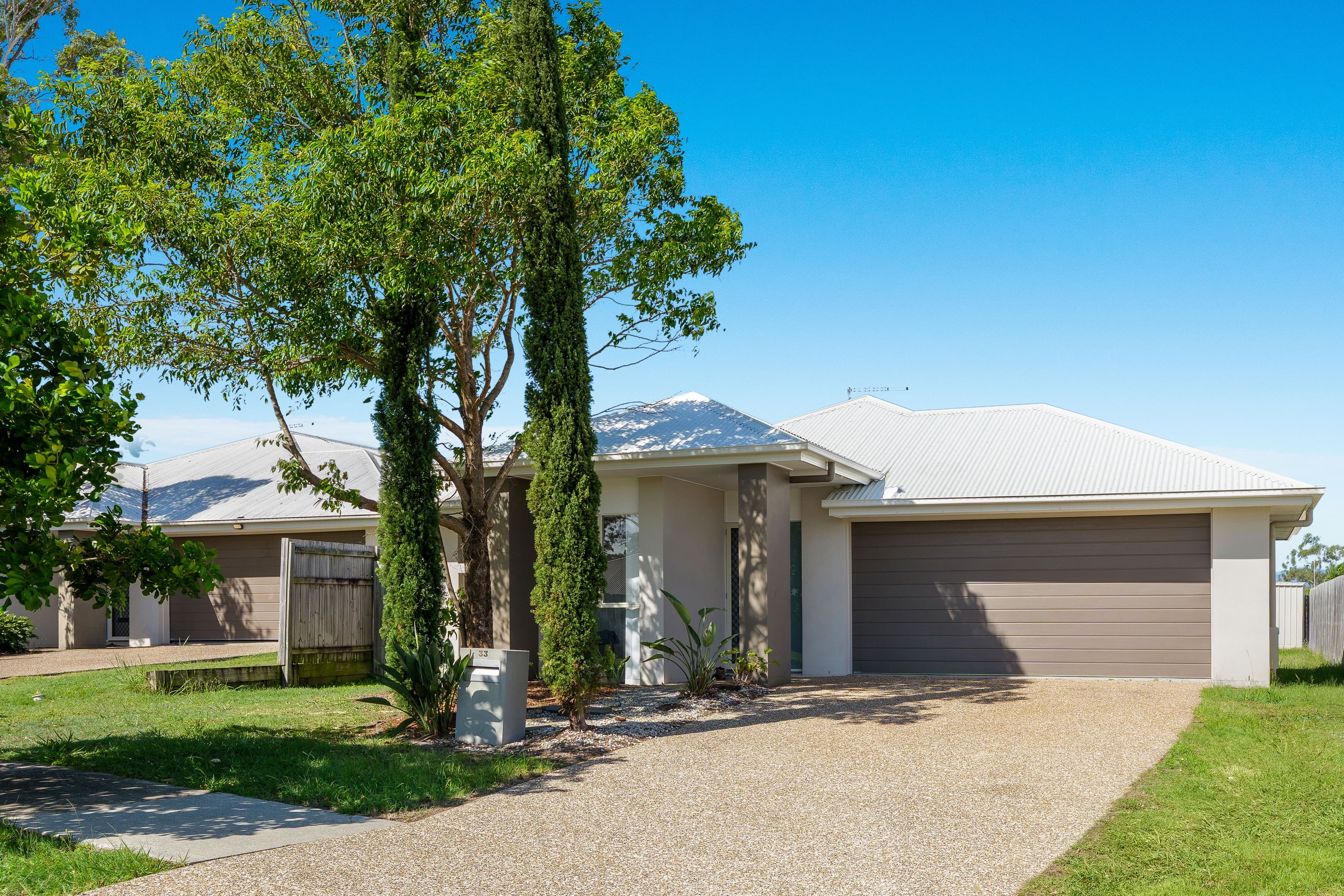 33 Cascade Street, Pimpama — photo 1 of 5