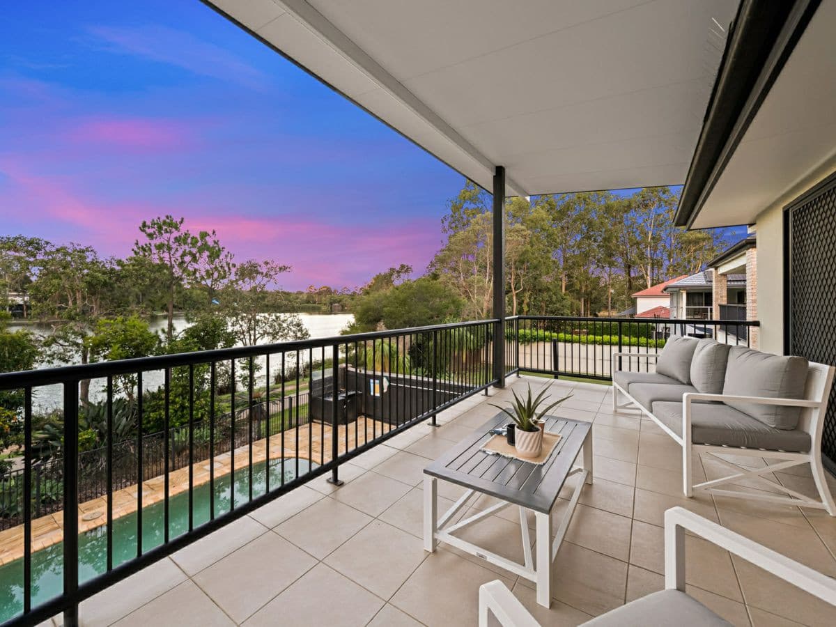 37 Alexandrina Circuit, Forest Lake — photo 1 of 5