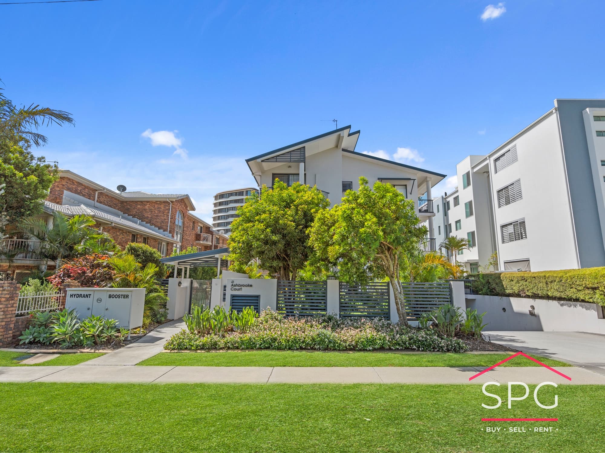7/13 South Street, Coolangatta - Image 1