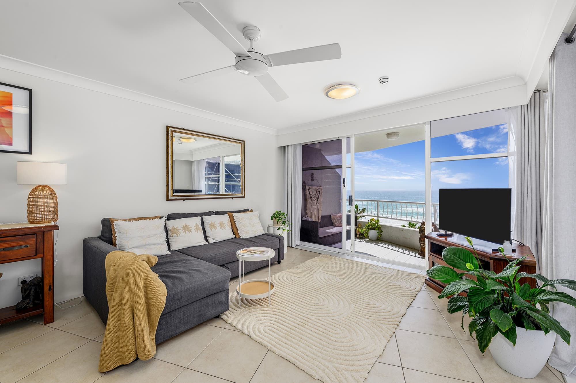 5E/2 Nineteenth Avenue, Palm Beach — photo 1 of 5
