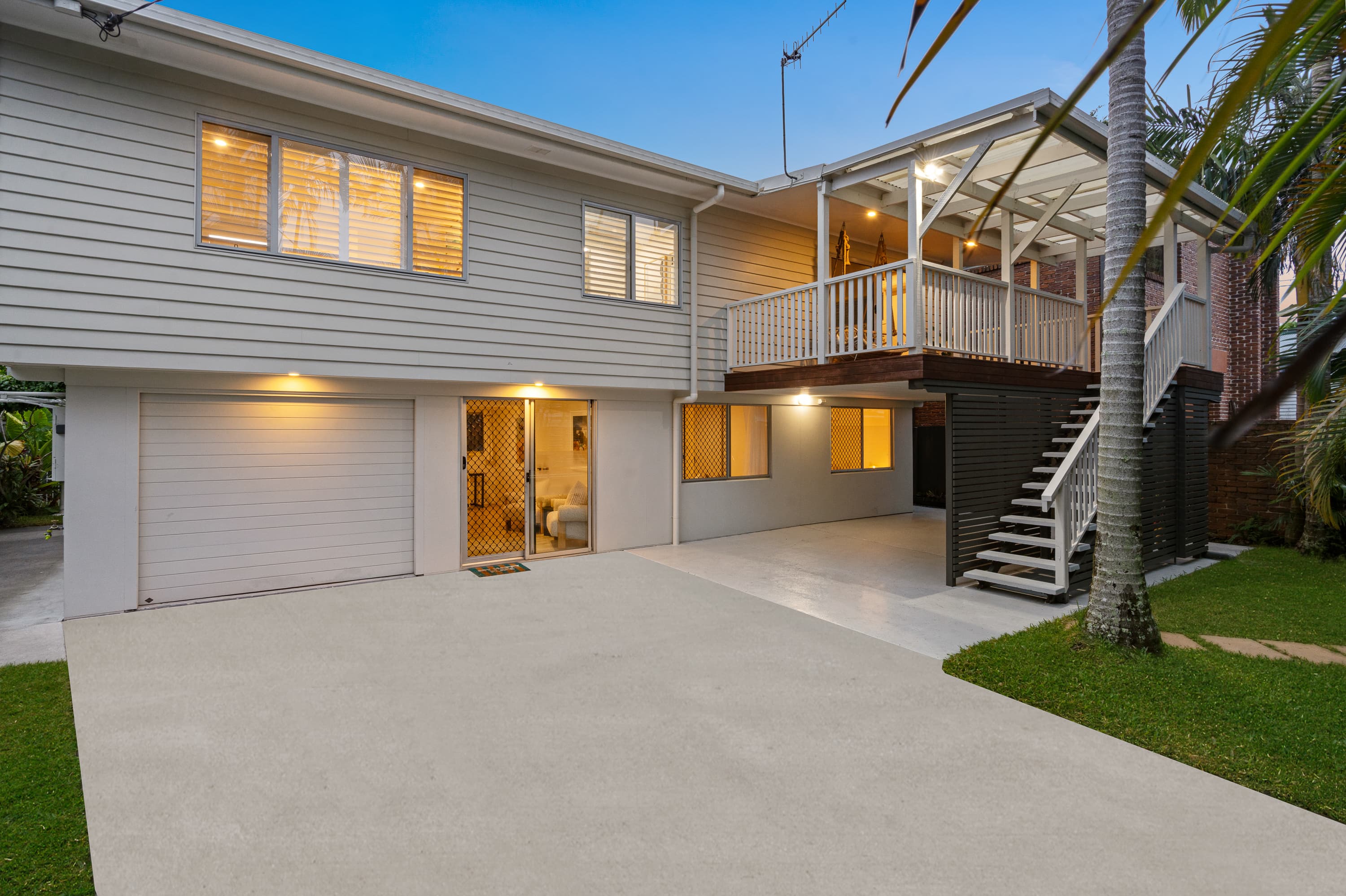 23 BOUNDARY STREET, Currumbin Waters