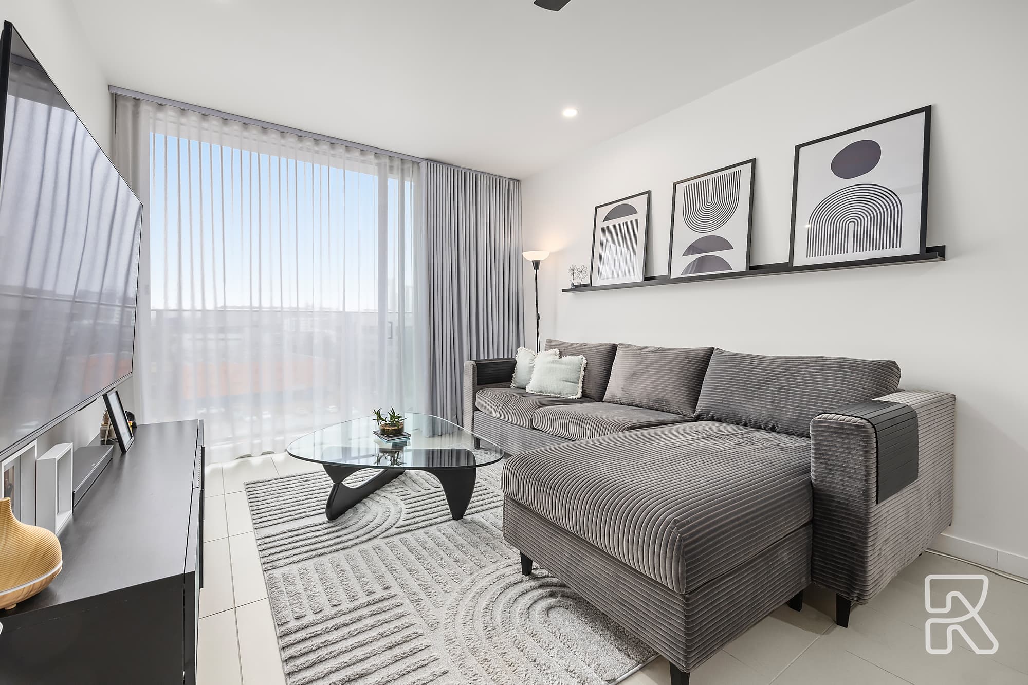 20705/37 Kyabra Street, Newstead - Image 1