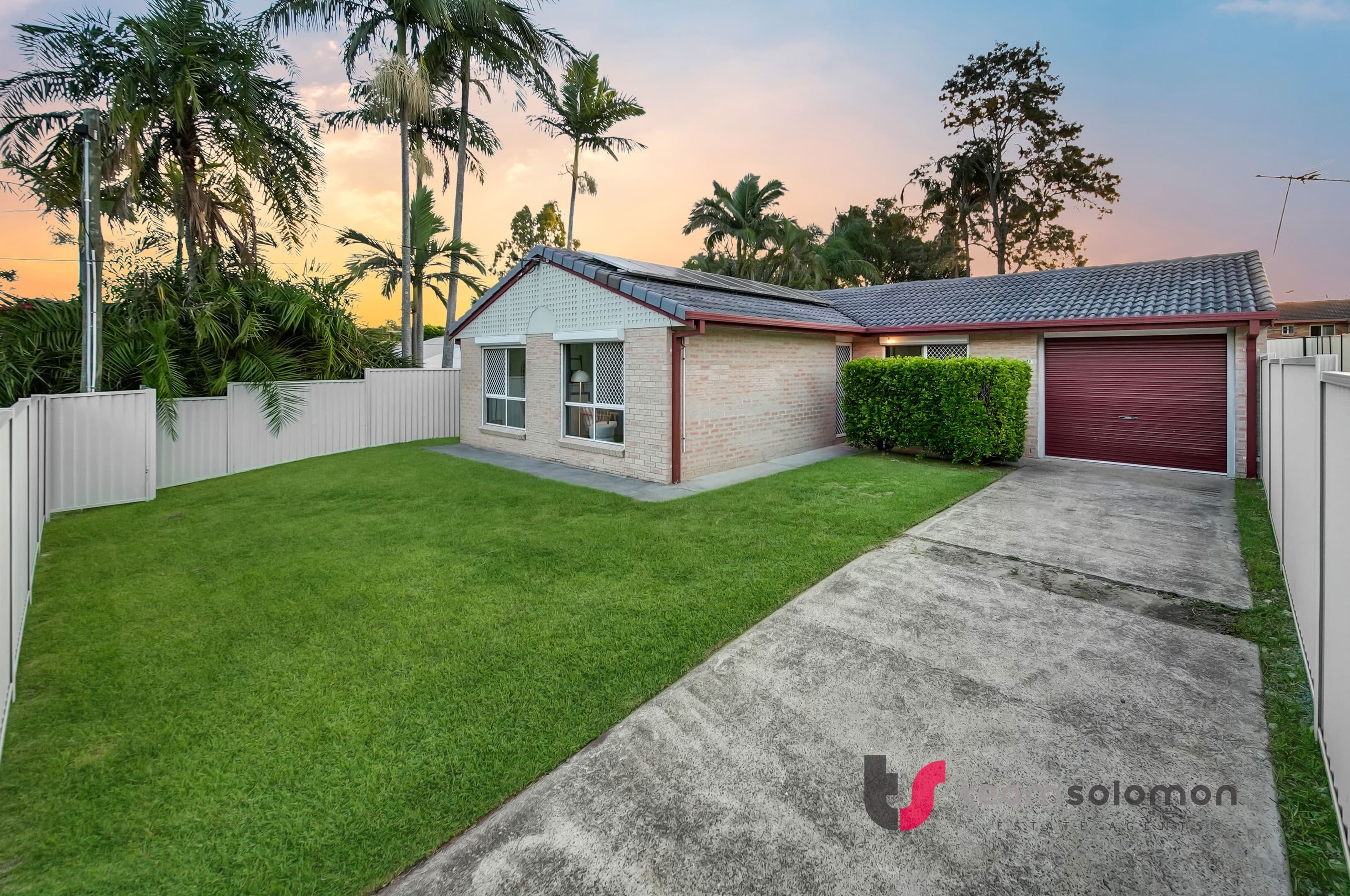 63 Parklands Drive, Boronia Heights - Image 1