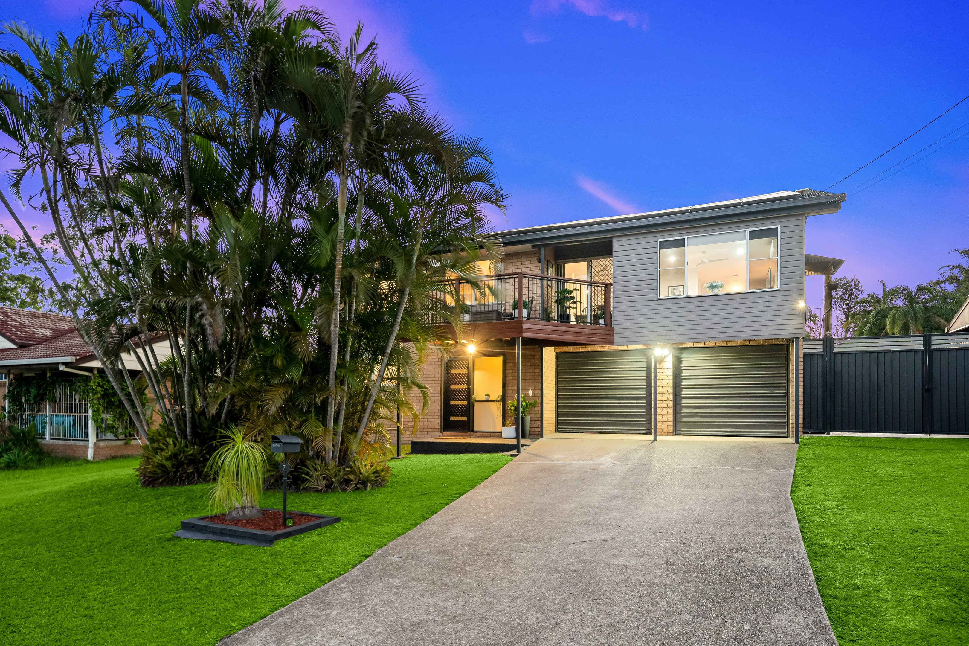 7 Scenic Avenue, Browns Plains, Browns Plains — photo 1 of 5