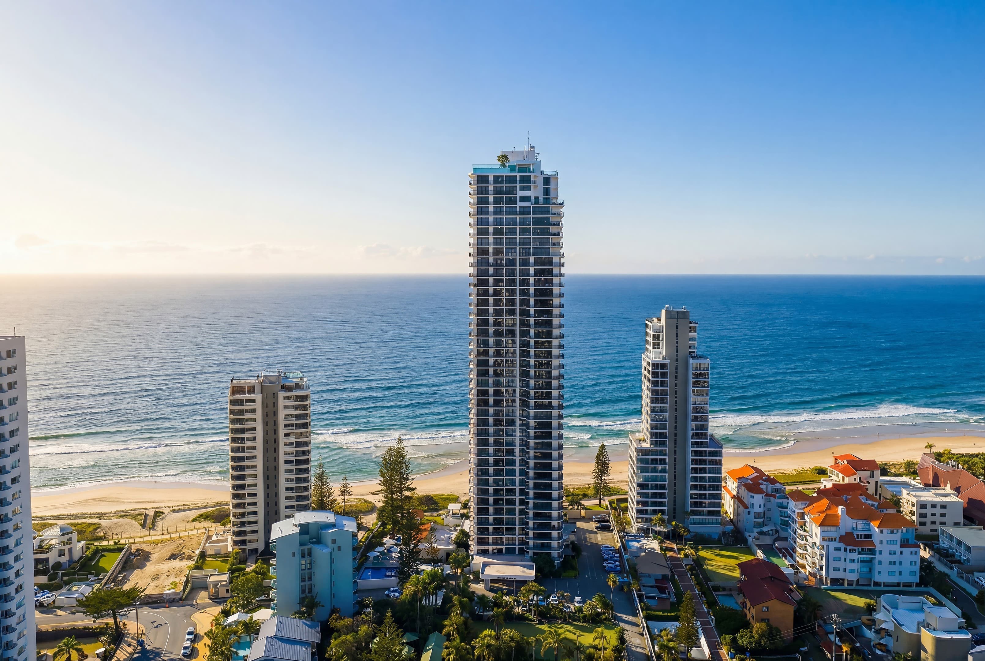 10D/4 Old Burleigh Road, Surfers Paradise, Surfers Paradise — photo 1 of 5