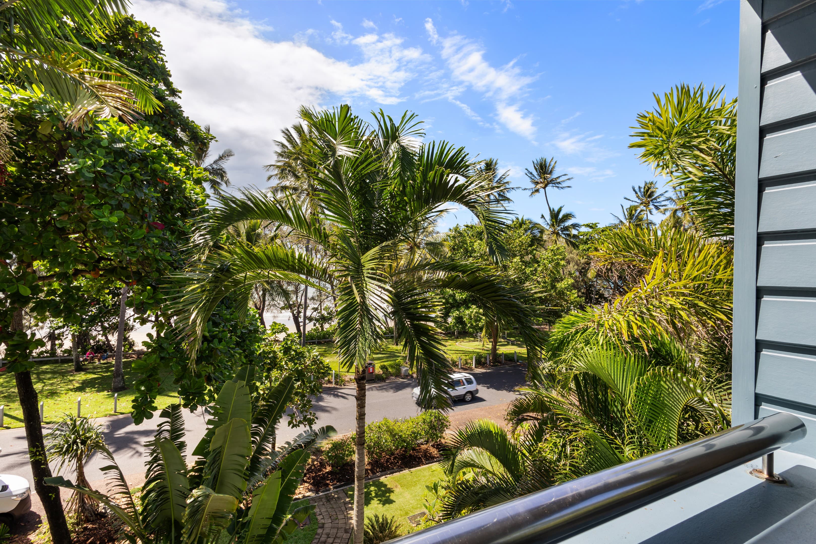33/9-13 Esplanade, Port Douglas — photo 1 of 5