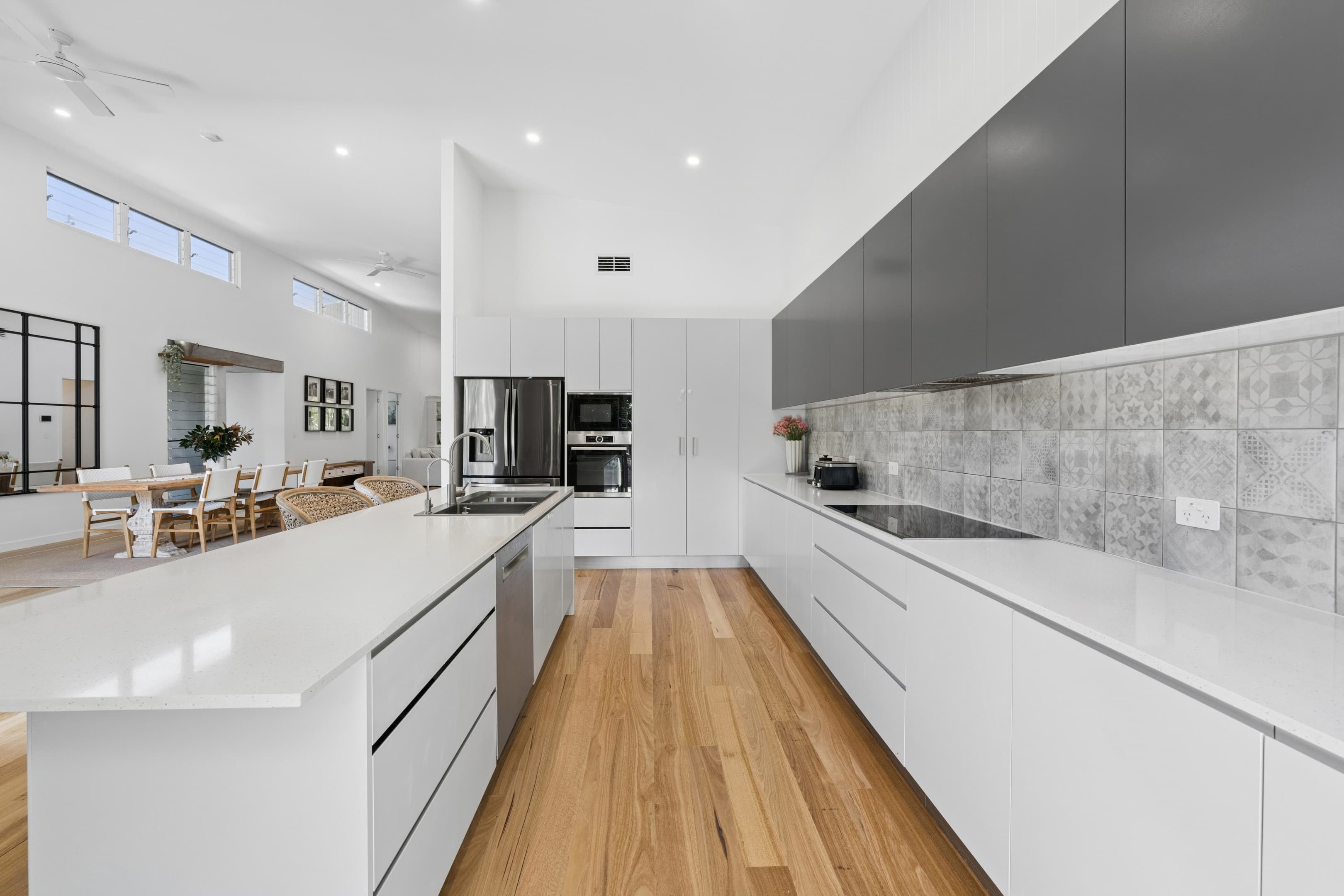 5 Mahogany Drive, Marcus Beach — photo 1 of 5