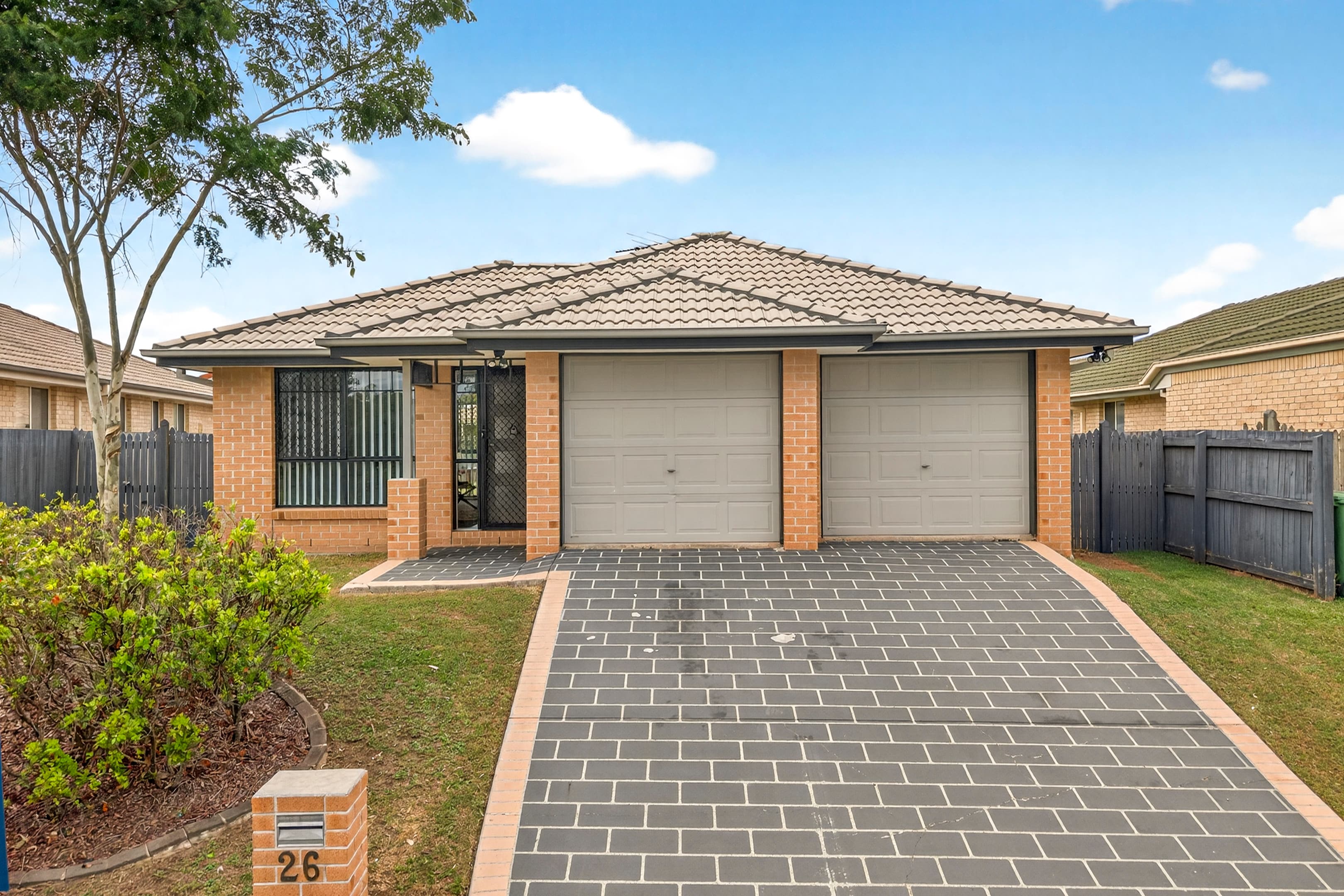 26 Lake Manchester Street, Logan Reserve - Image 1