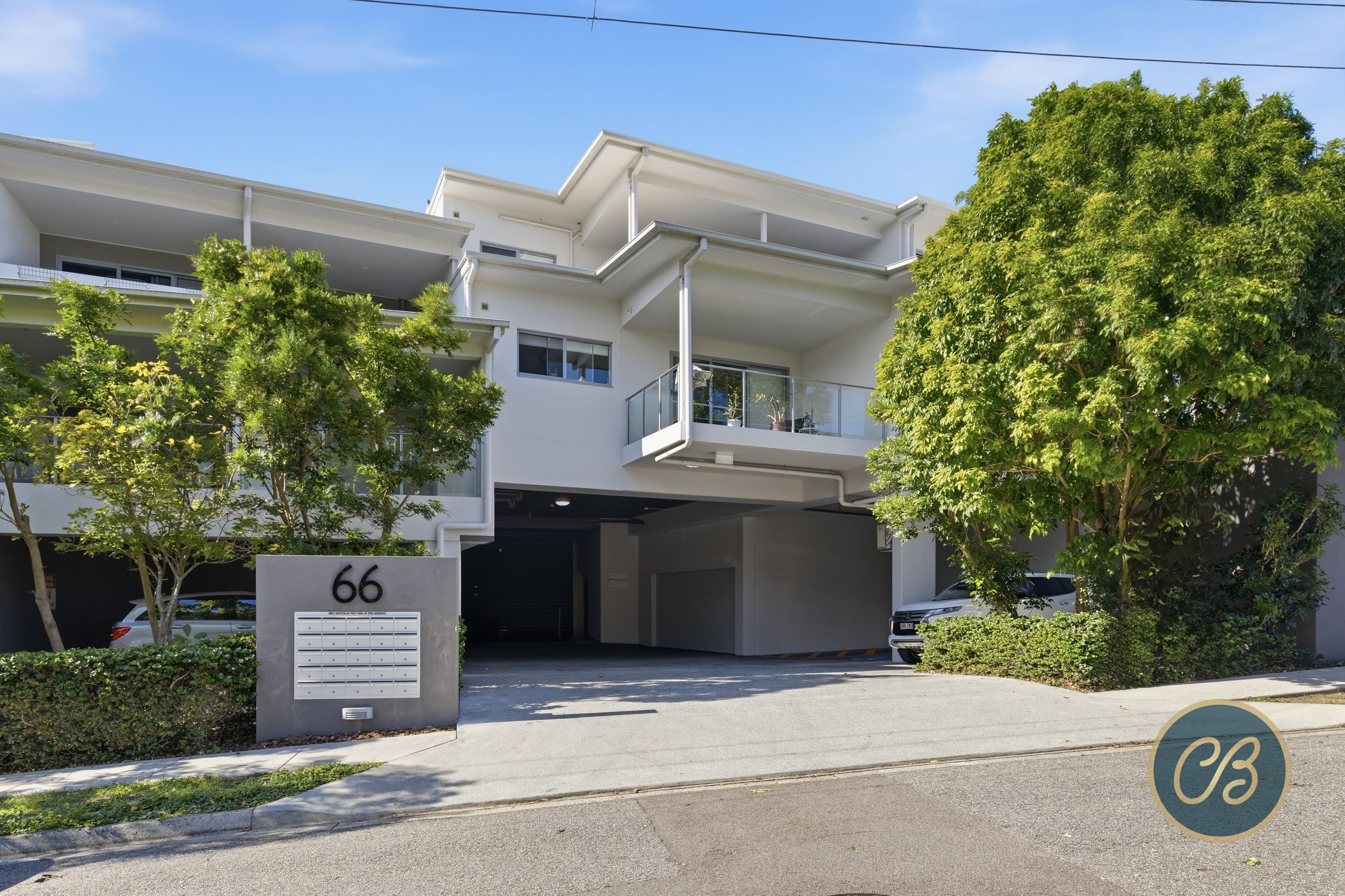 8/66 Gamelin Crescent, Stafford - Image 1