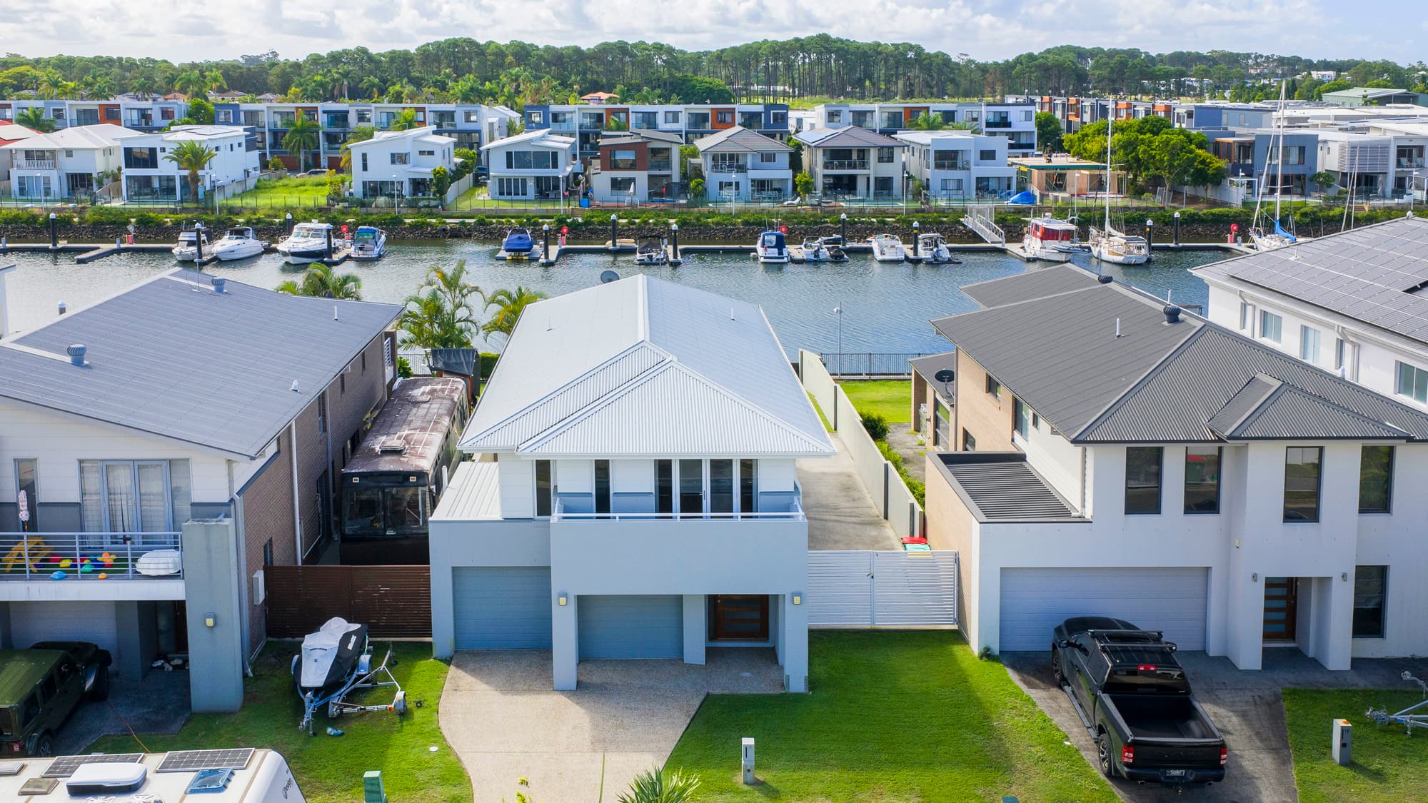 21 North View Street, Hope Island - Image 1