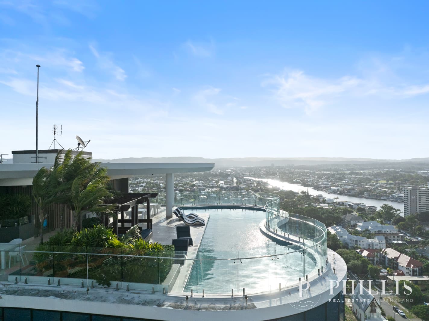 1104/28-30 Second Avenue, Broadbeach - Image 1