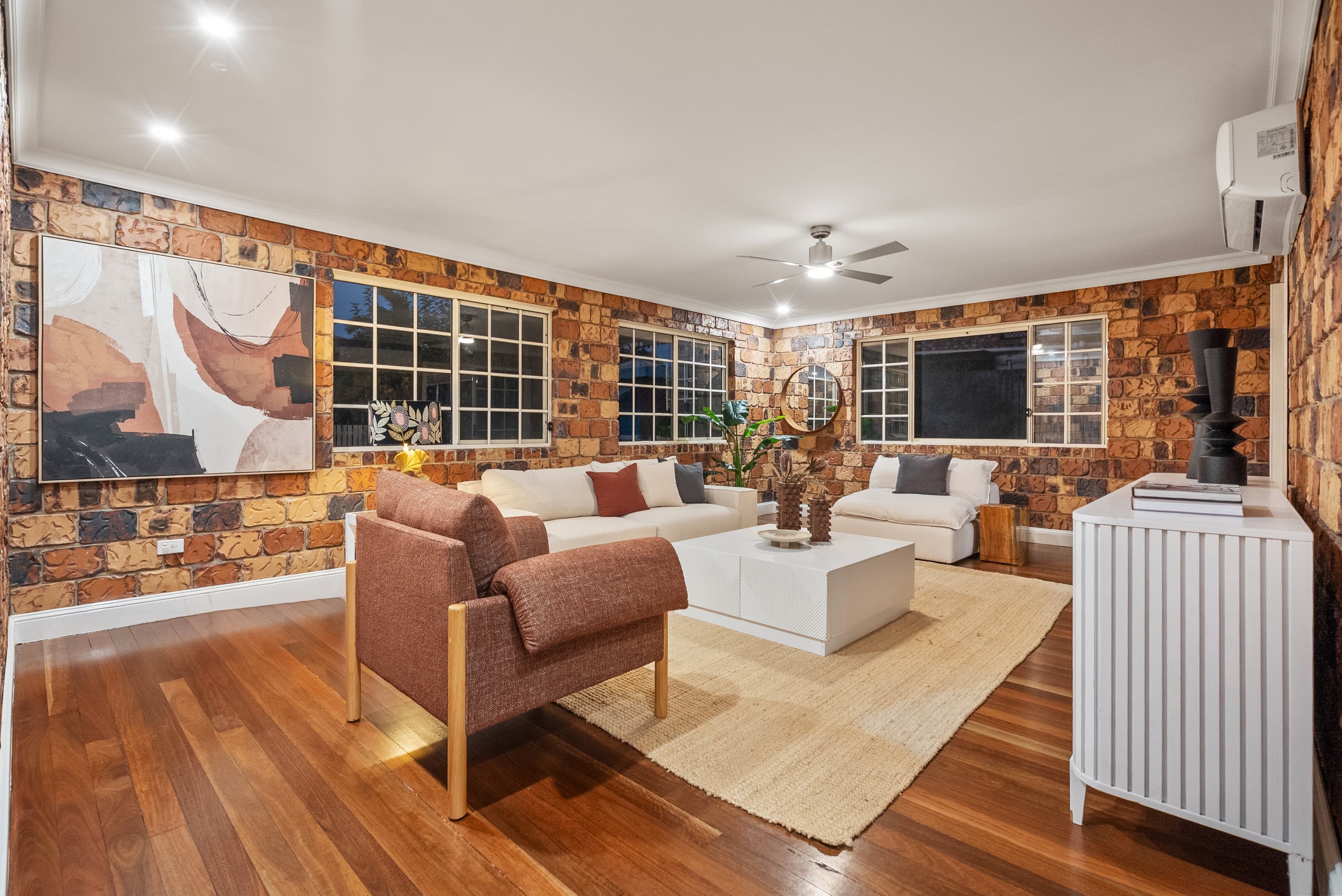 12 Bhowani Place, Kuraby - Image 1