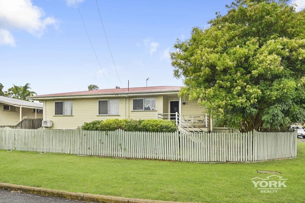 3 McMahon Crescent, Newtown - Image 1
