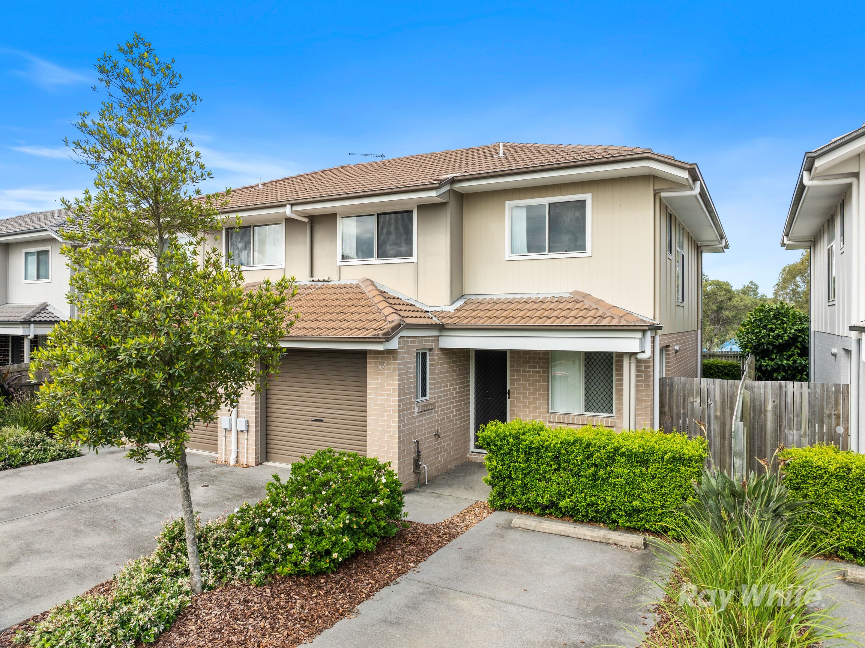 37/70-90 Clearwater Street, Bethania — photo 1 of 5