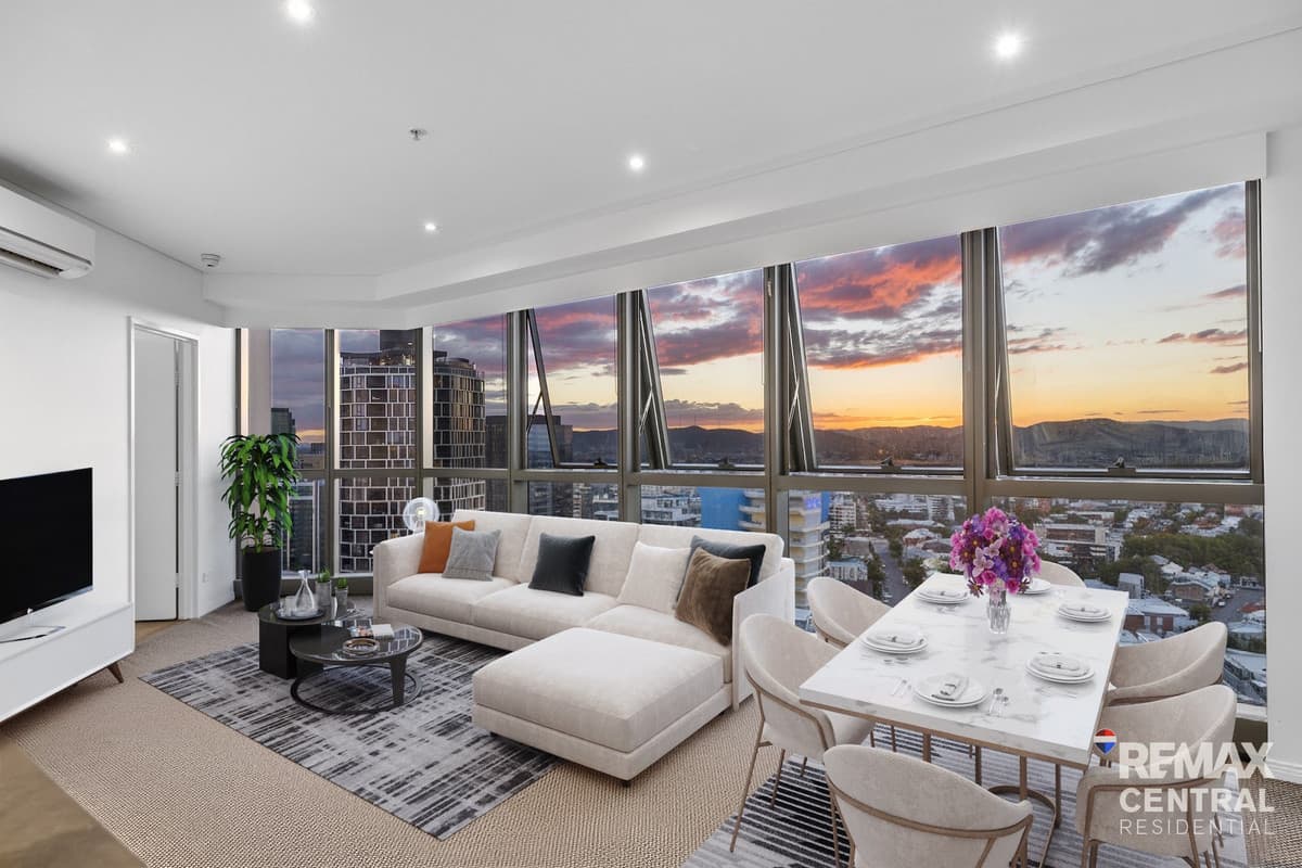 Level 34/501 Adelaide Street, Brisbane City — photo 1 of 5