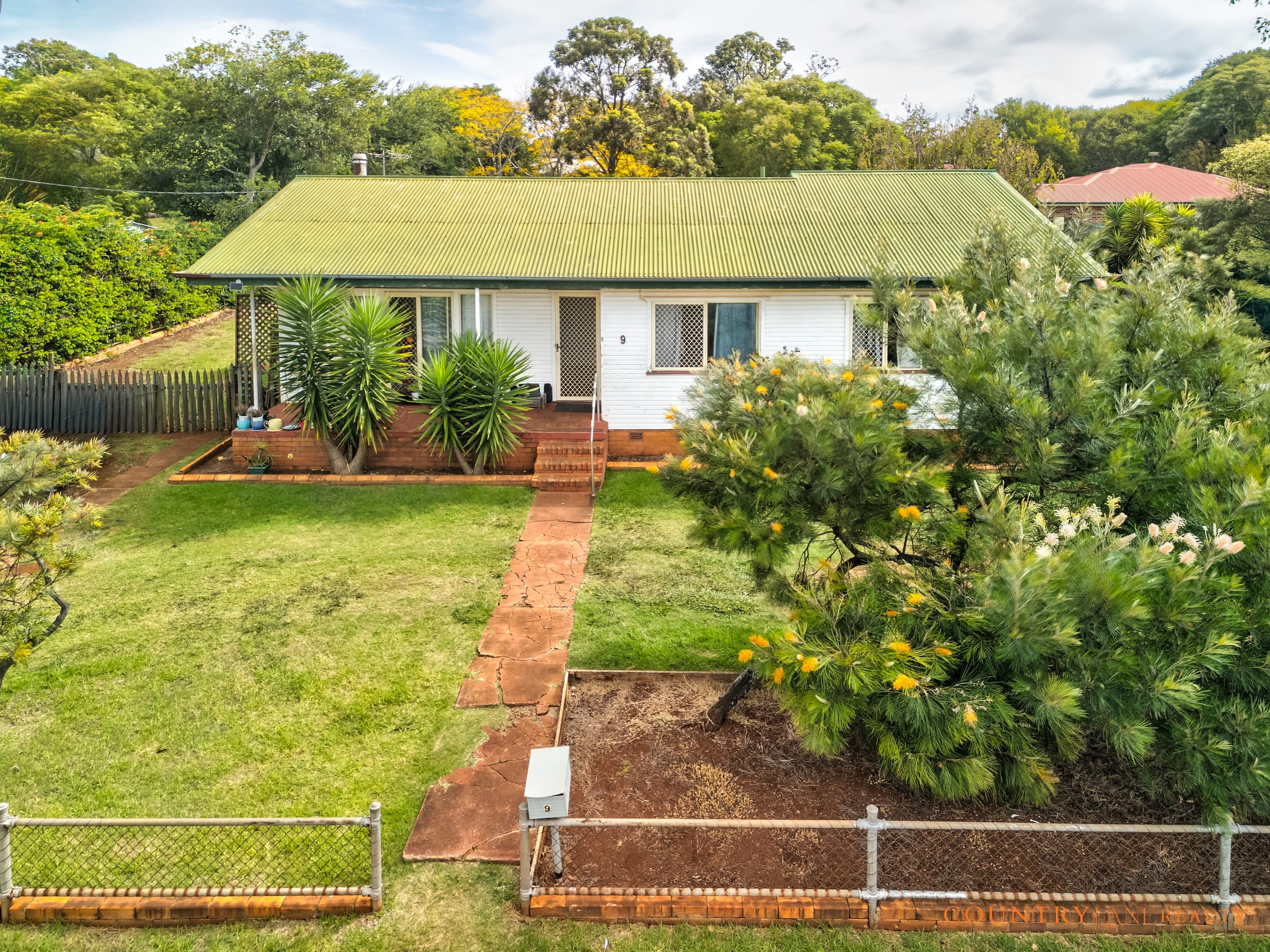 9 Lyndall Street, Harristown - Image 1