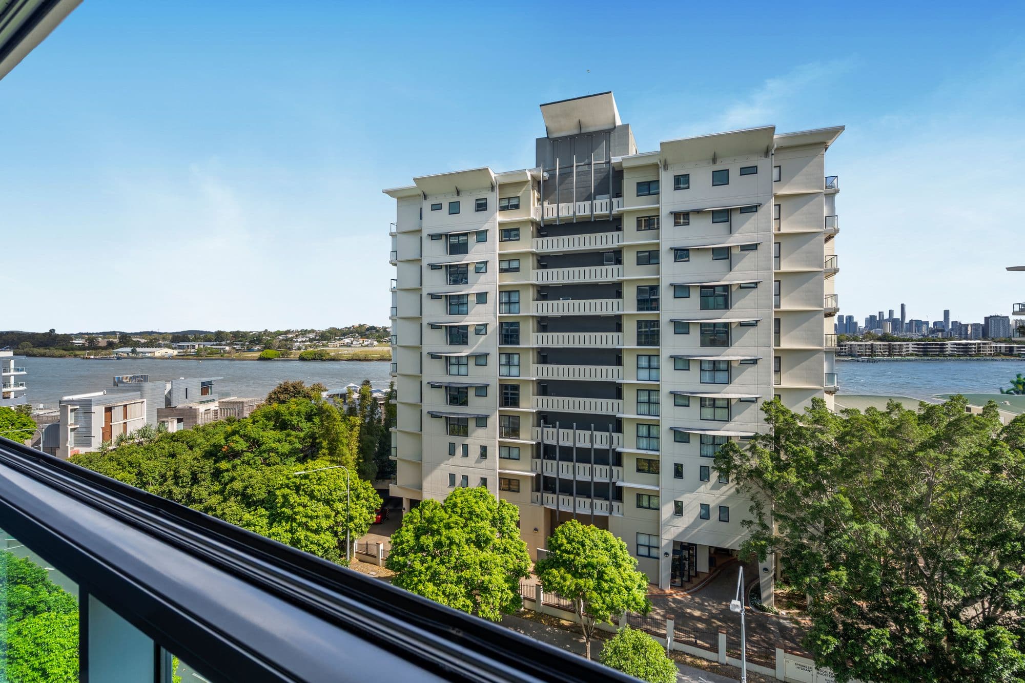 10612/8 Harbour Road, Hamilton - Image 1
