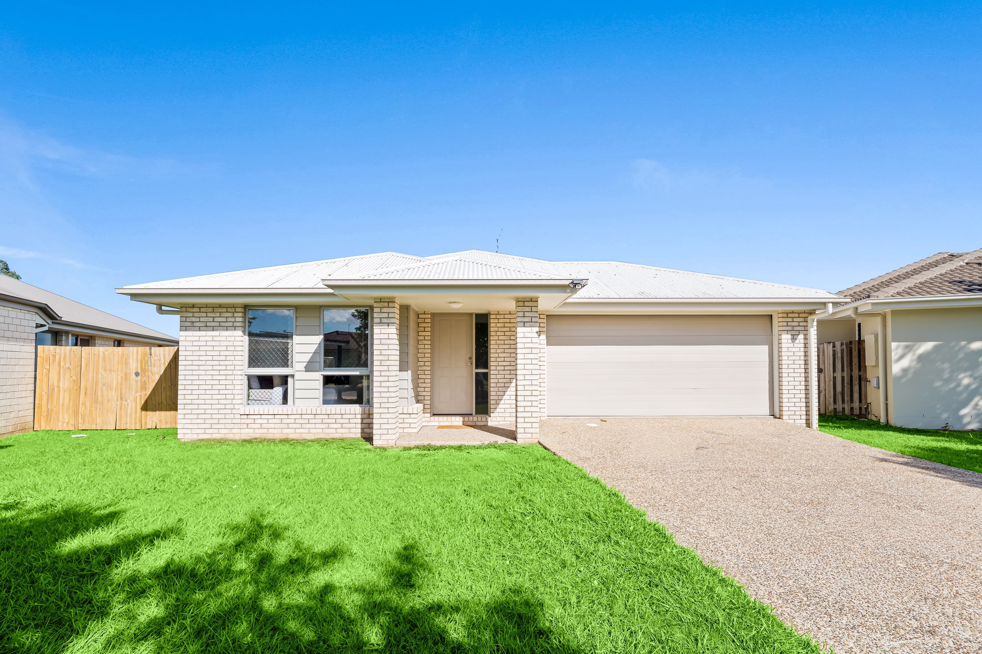 50 South Quarter Drive, Loganlea - Image 1