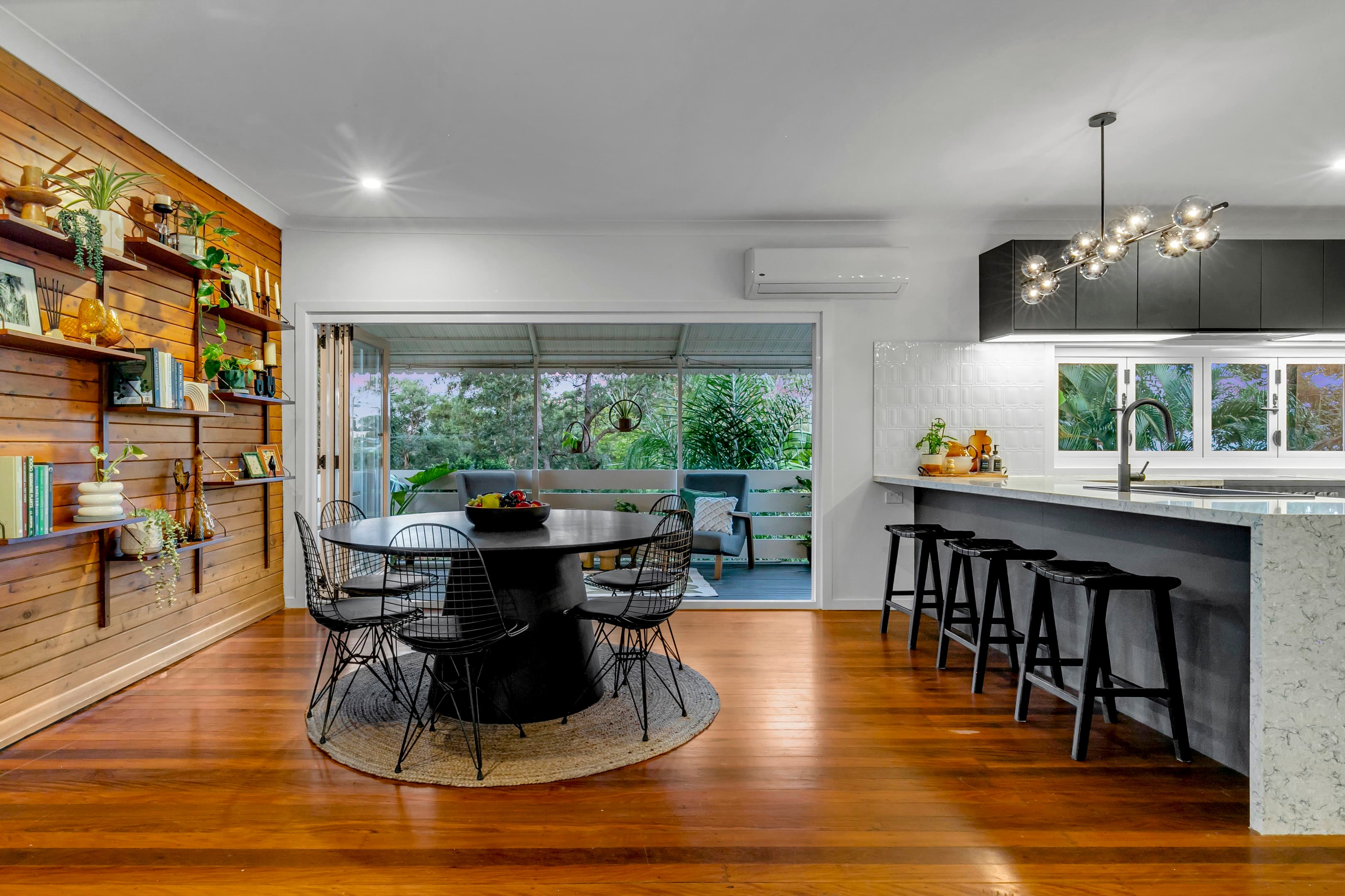 49 Almay Street, Kenmore — photo 1 of 5