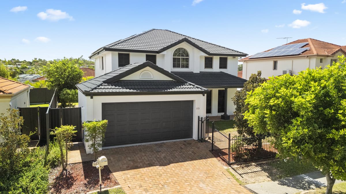 113 Bordeaux Street, Eight Mile Plains - Image 1