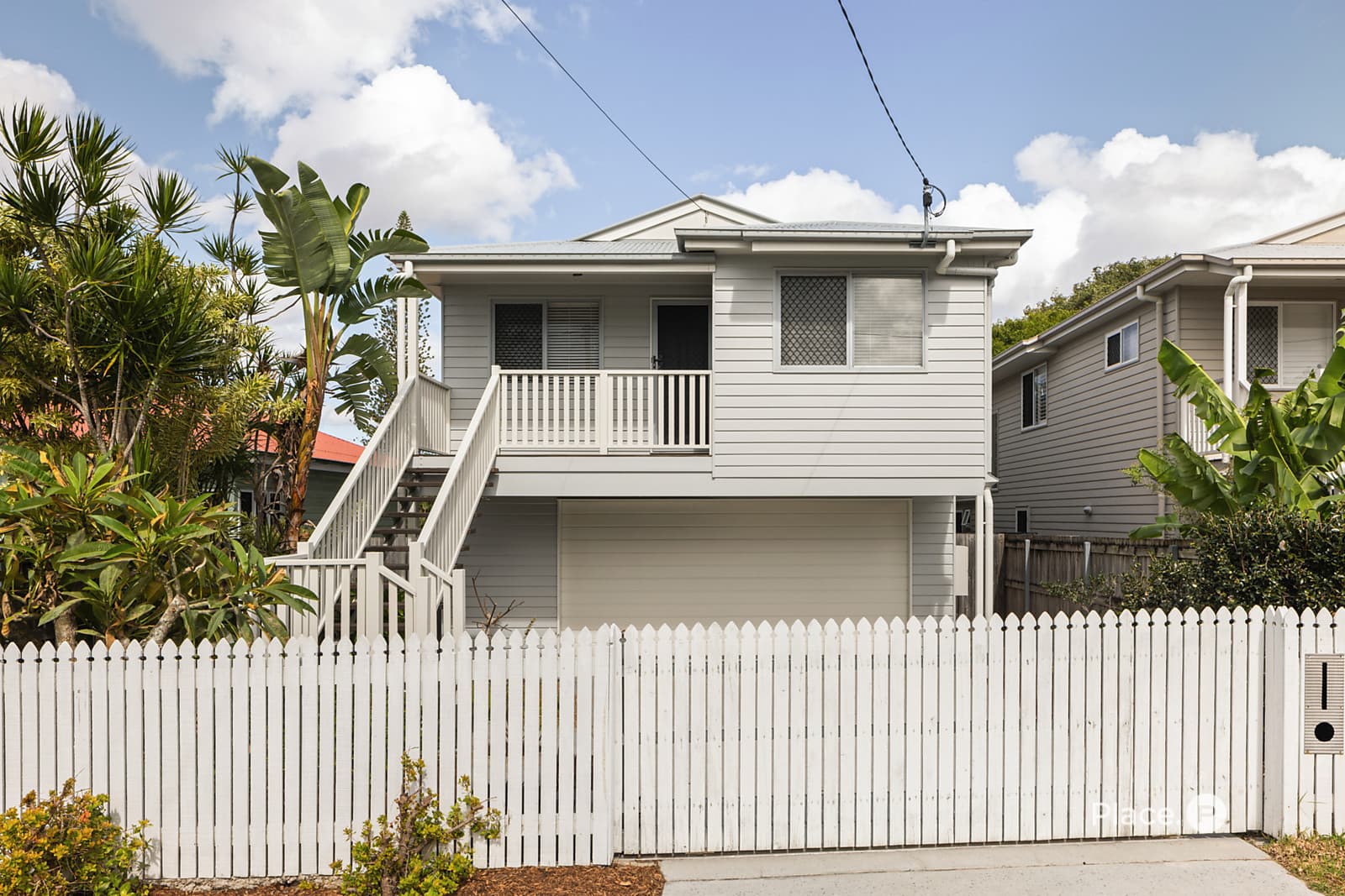 11 Cradock Street, Holland Park - Image 1