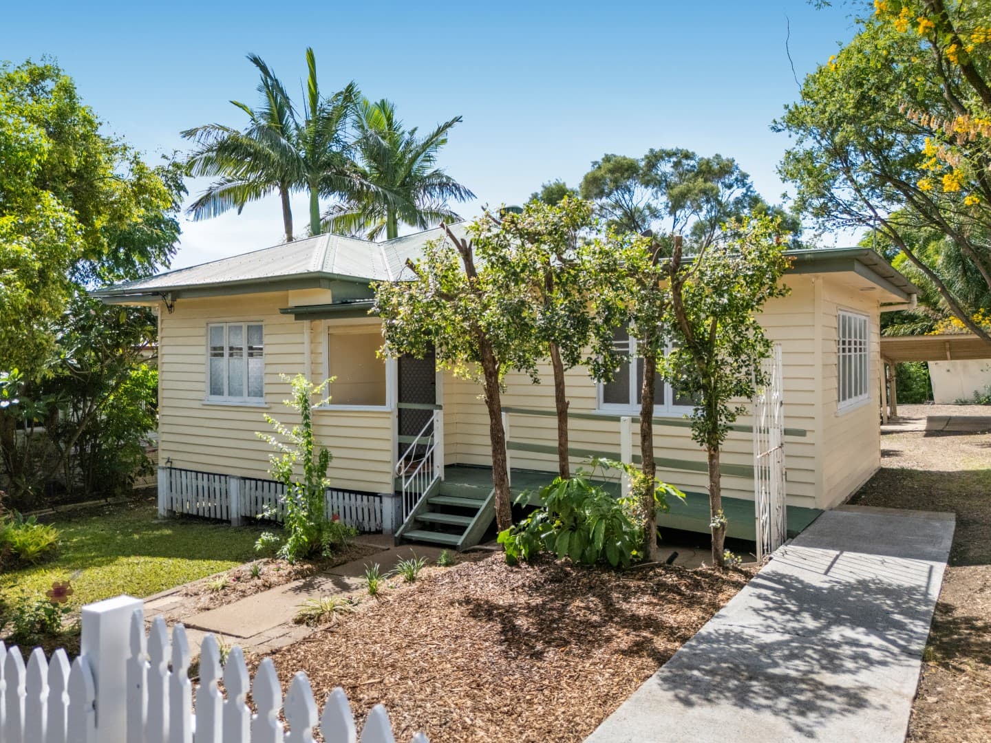 12 McGrath Lane, Booval - Image 1