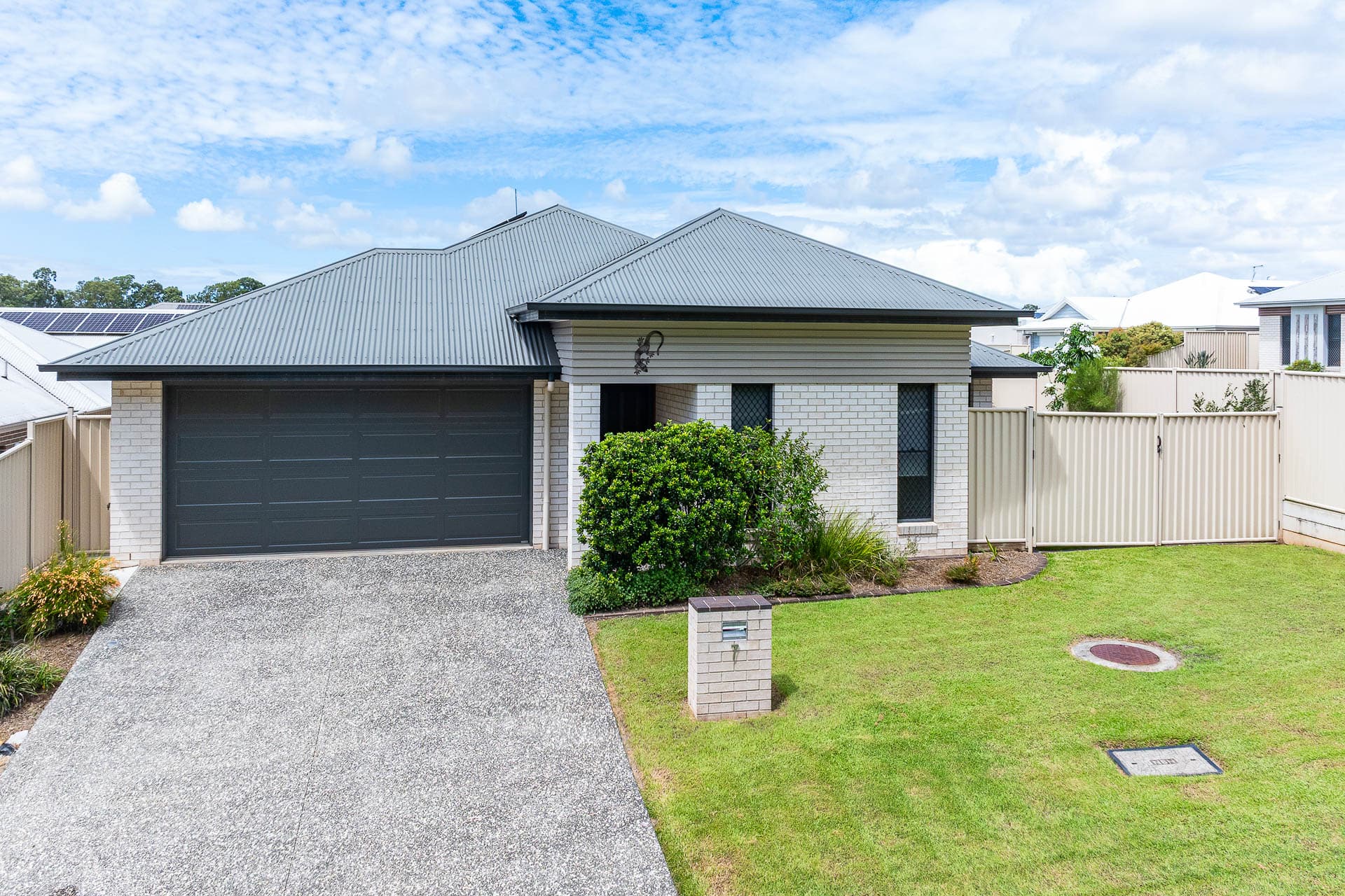 7 Burmah Boulevard, Redland Bay — photo 1 of 5
