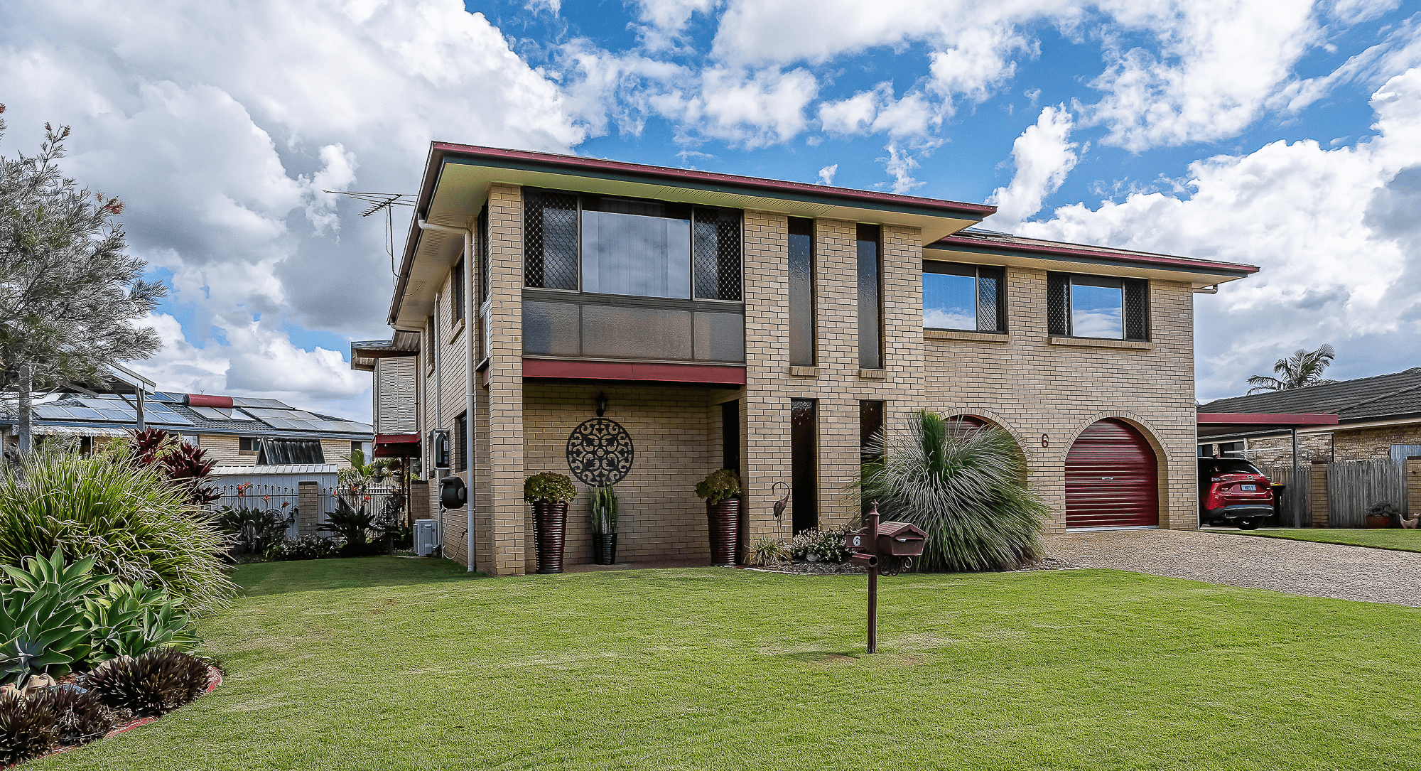 Bracken Ridge — photo 1 of 5