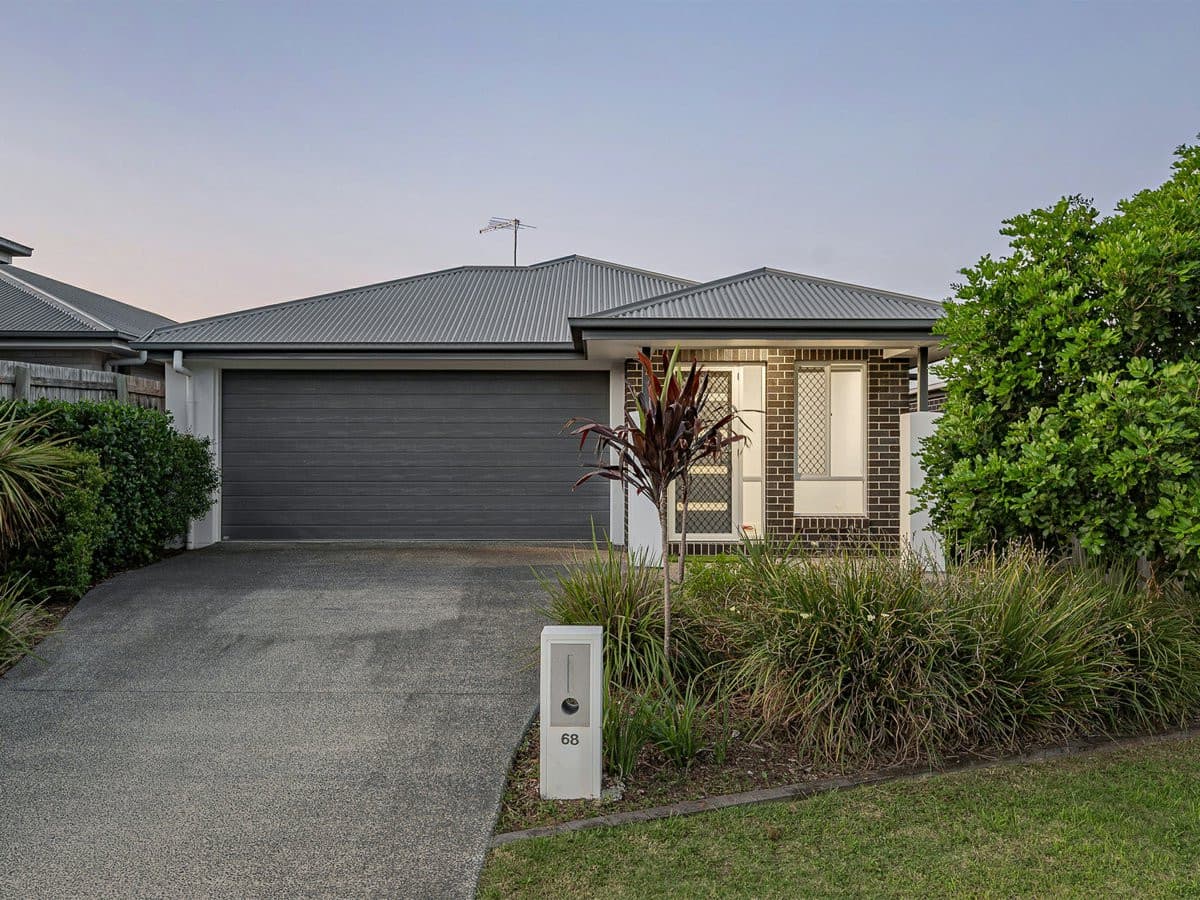 68 Rural Street, Park Ridge - Image 1