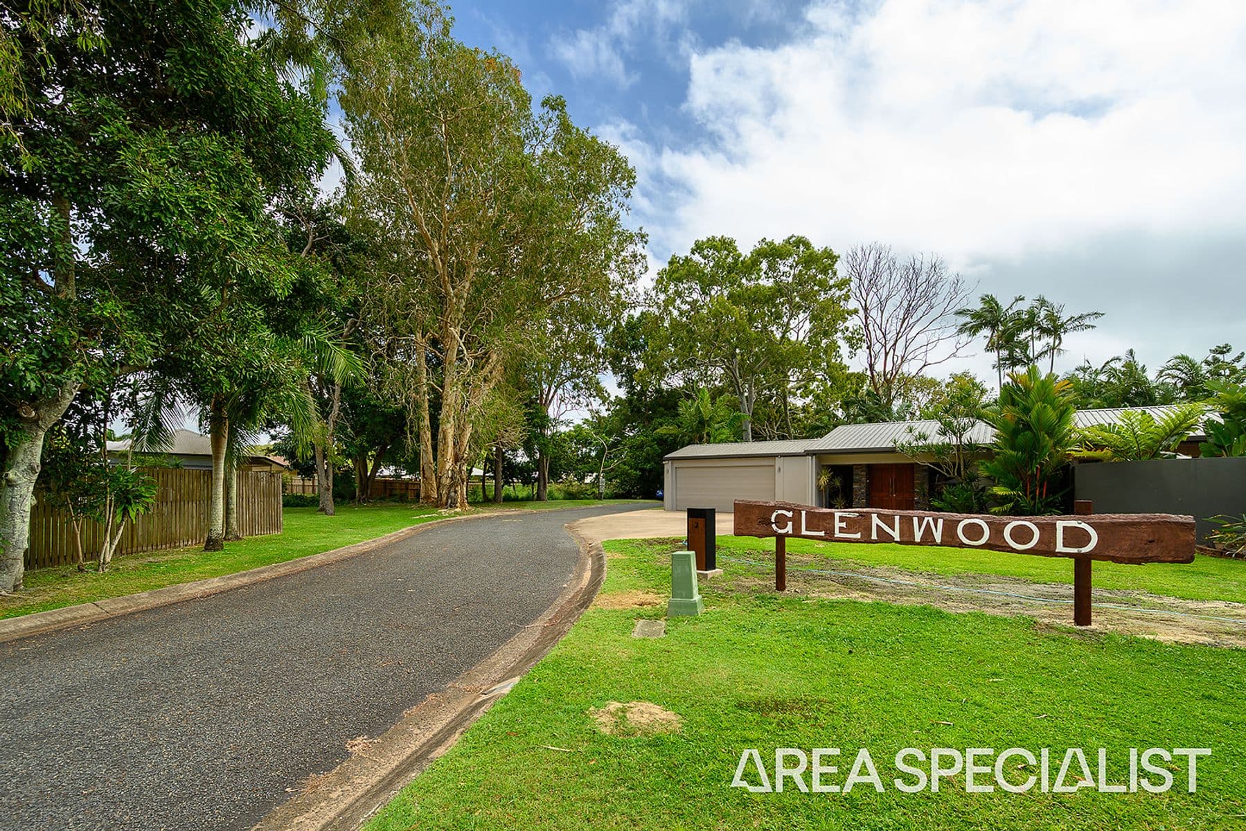 4 Glenwood Park, Andergrove — photo 1 of 5