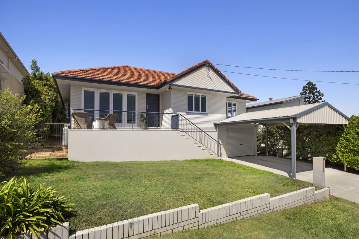 34 Galsworthy Street, Holland Park West - Image 1