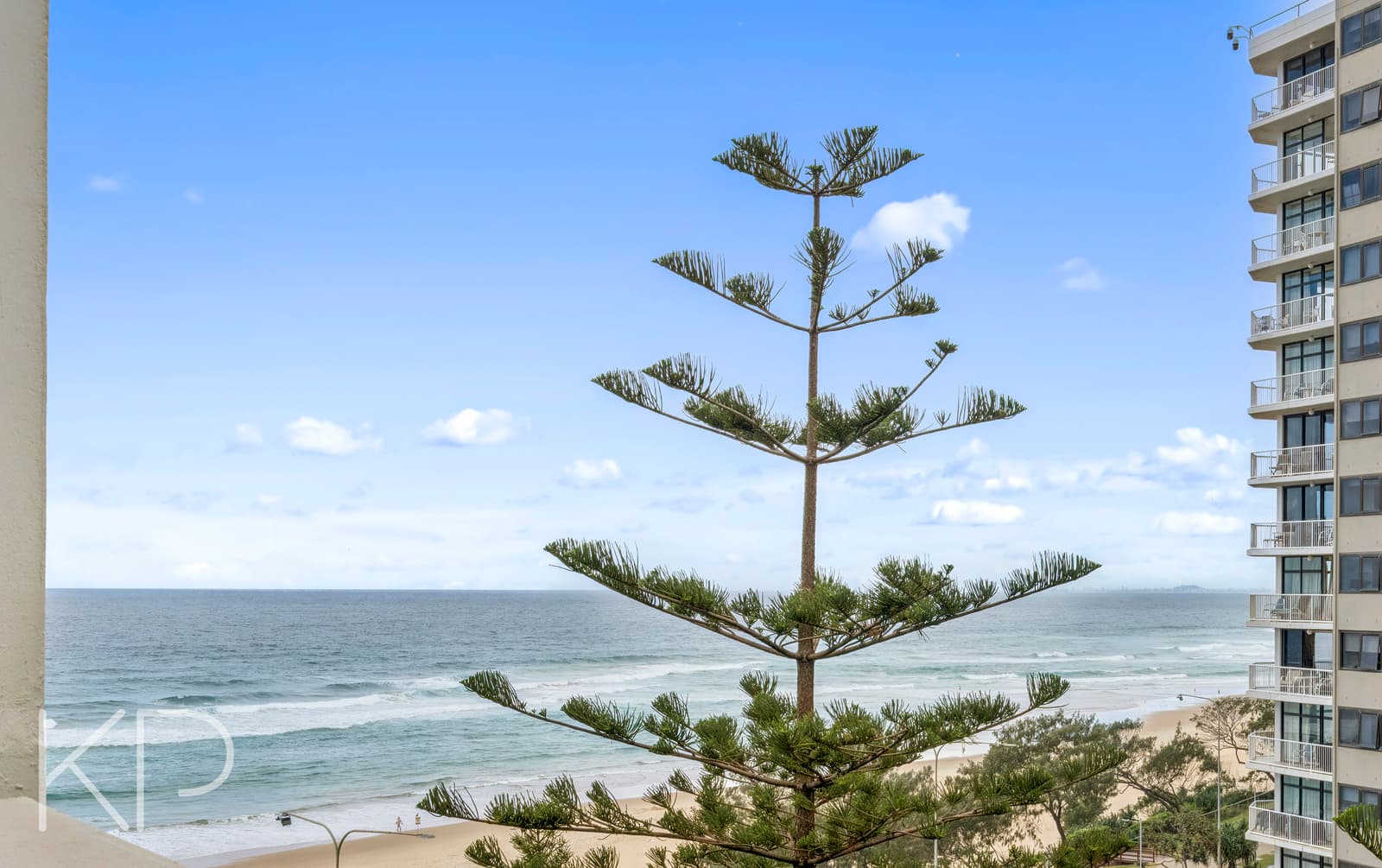 27/114 The Esplanade, Surfers Paradise - Image 1