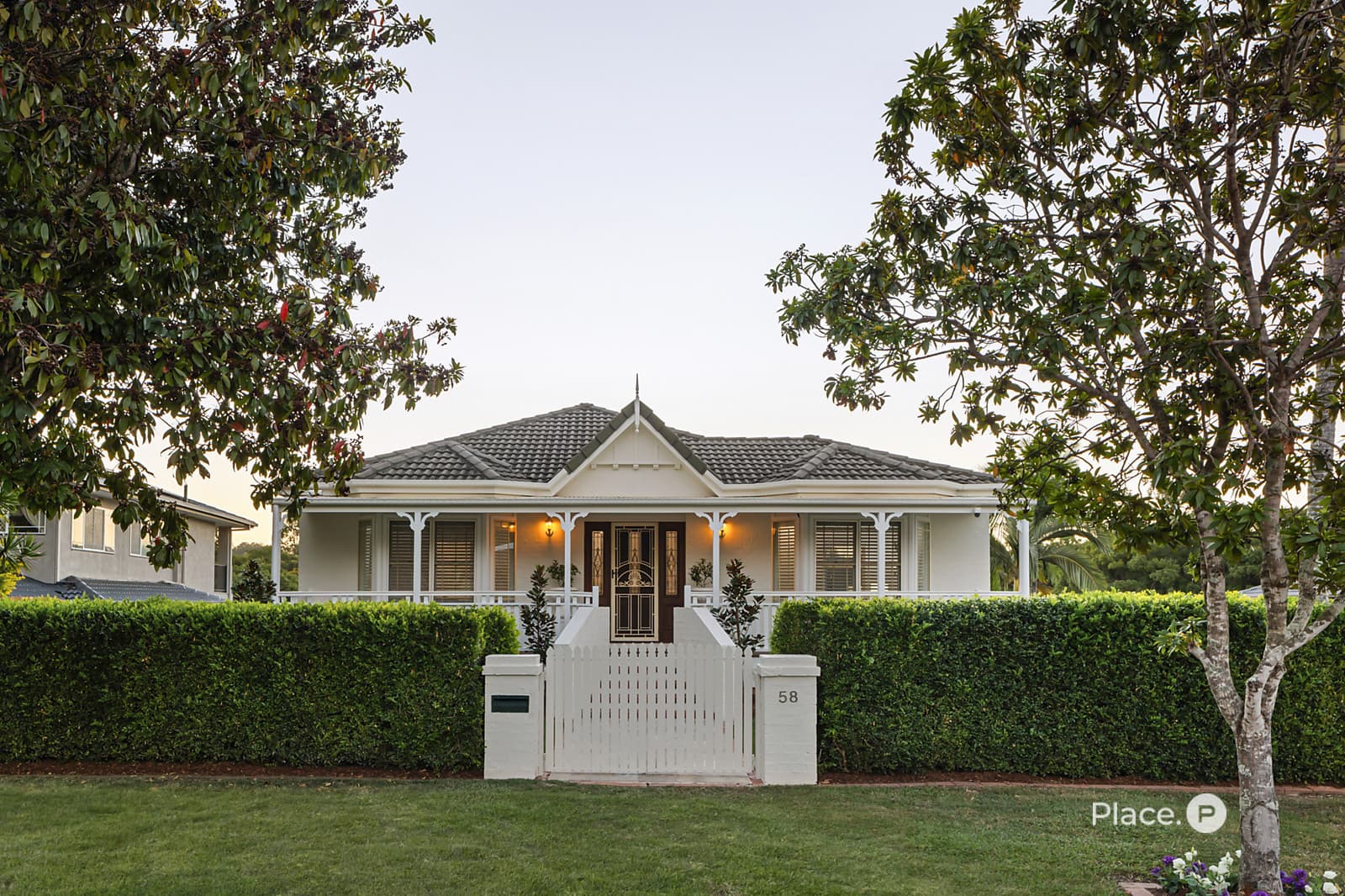 58 Saint Andrews Crescent, Carindale — photo 1 of 5