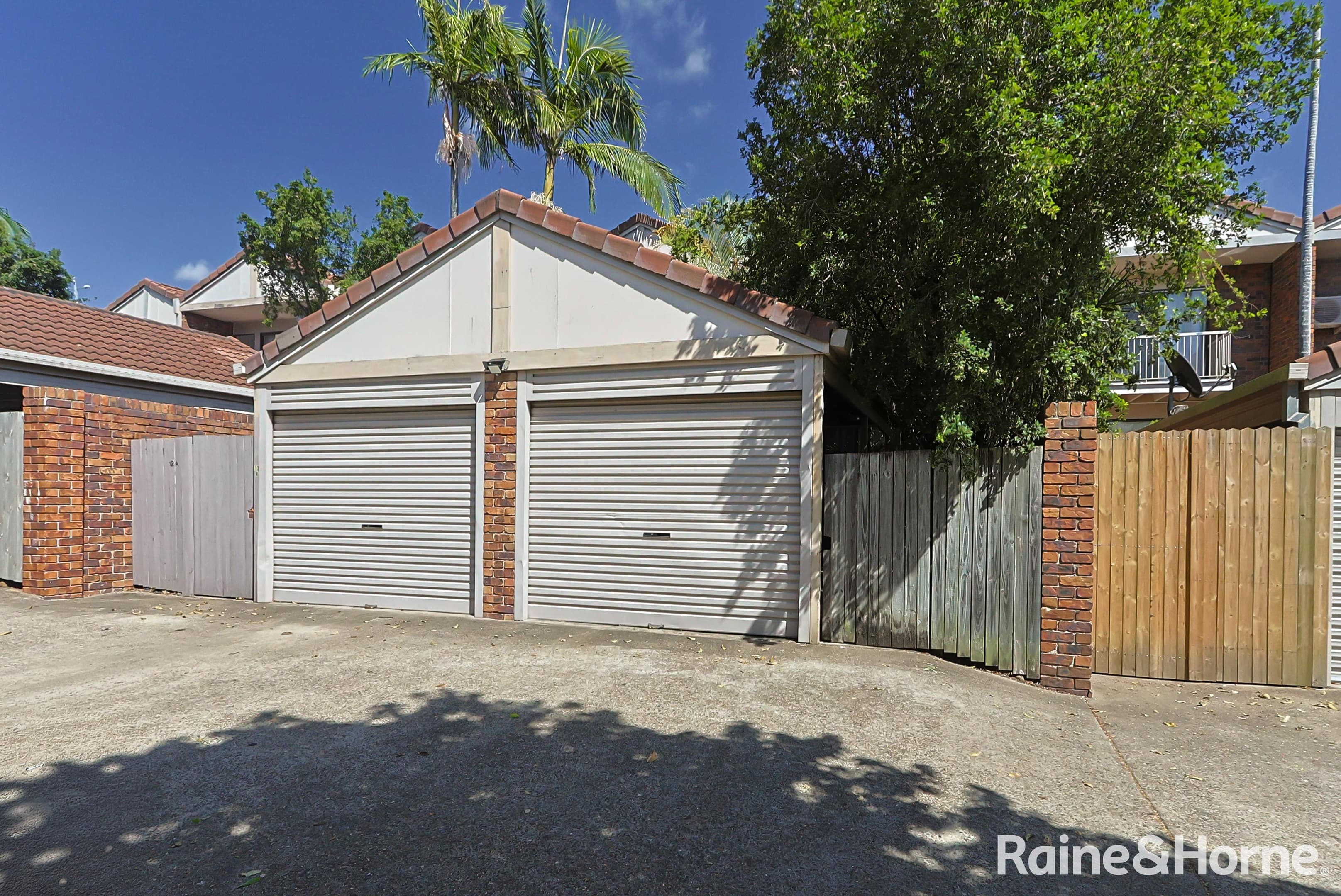 11/4 Lillian Street, Redbank Plains — photo 1 of 5