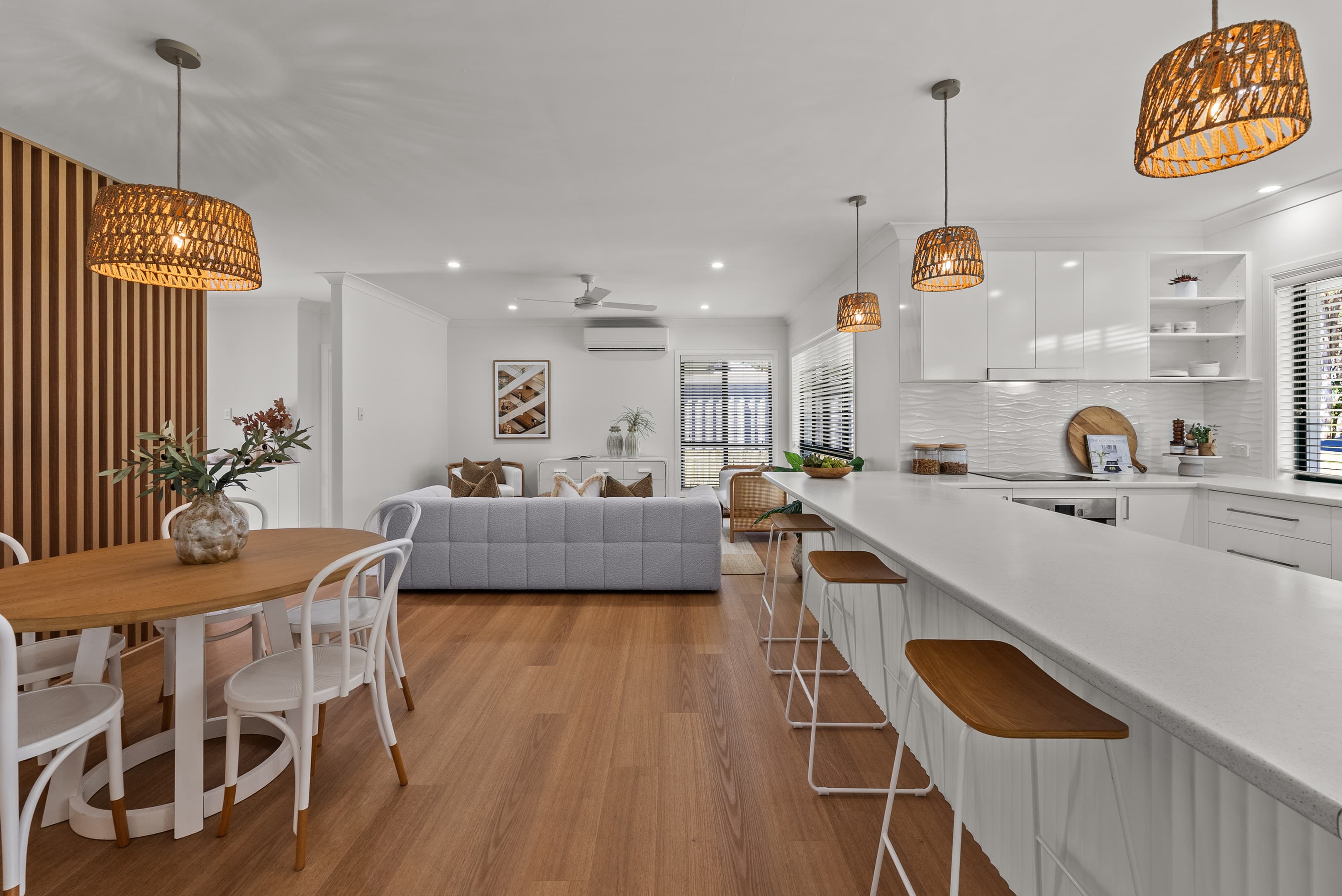7 Shoe Street, Hope Island — photo 1 of 5