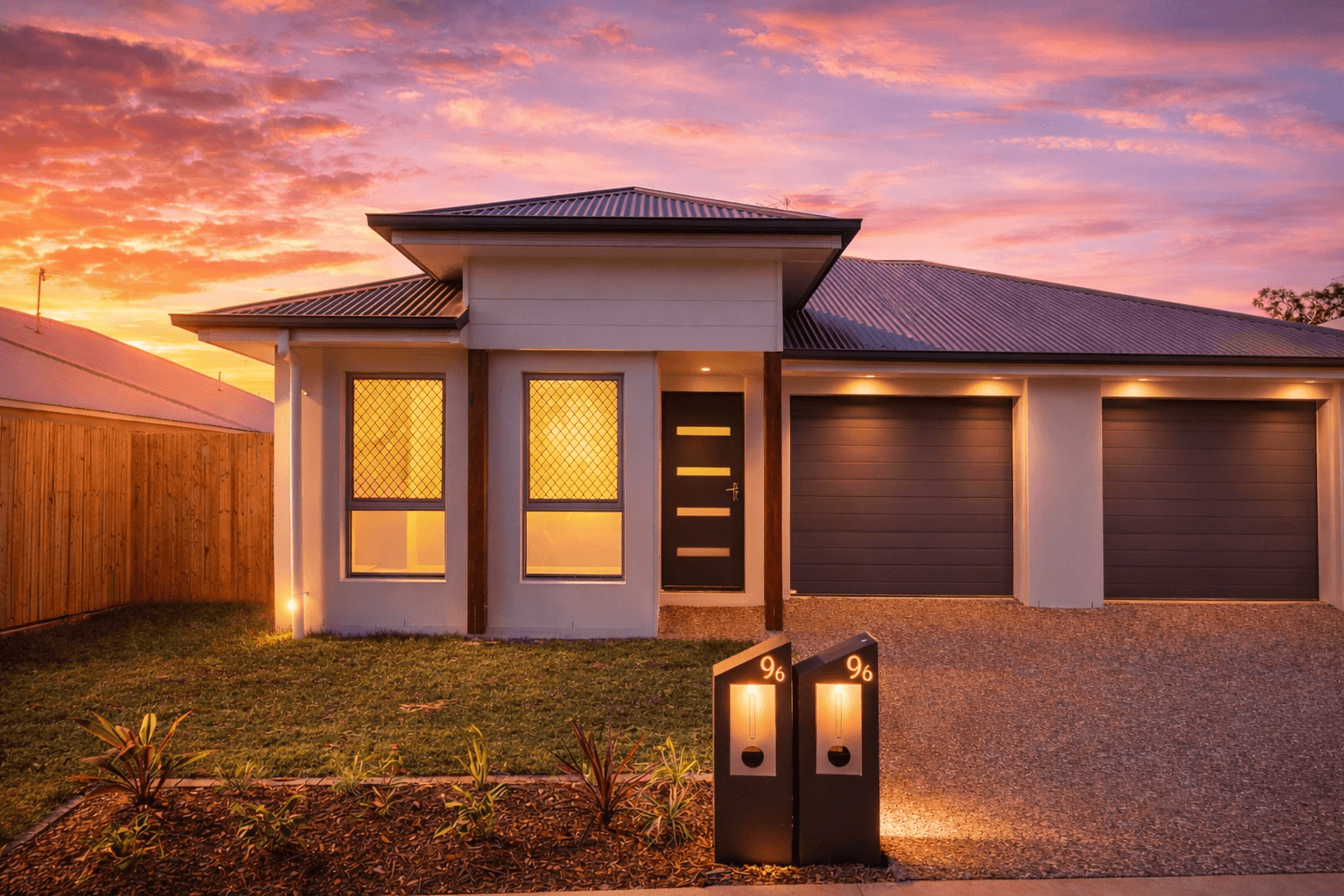 6 A & B/9 Logan Reserve Road, Waterford West