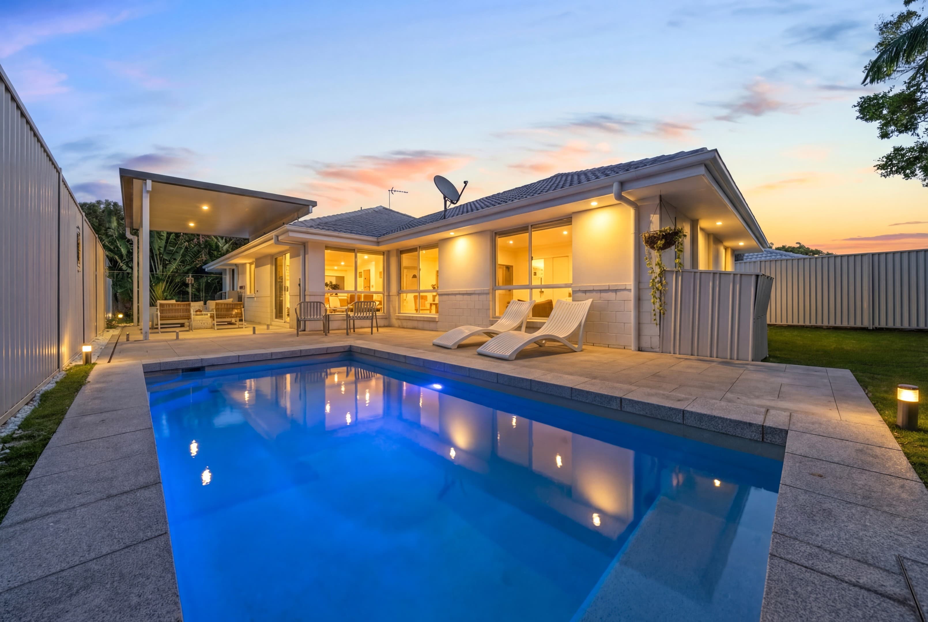 82 Harrier Drive, Burleigh Waters, Burleigh Waters — photo 1 of 5