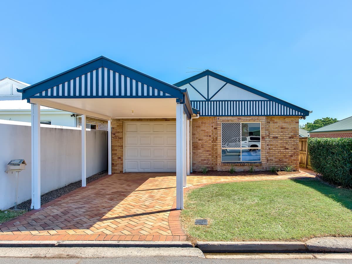 38 McIntyre Street, Hendra - Image 1