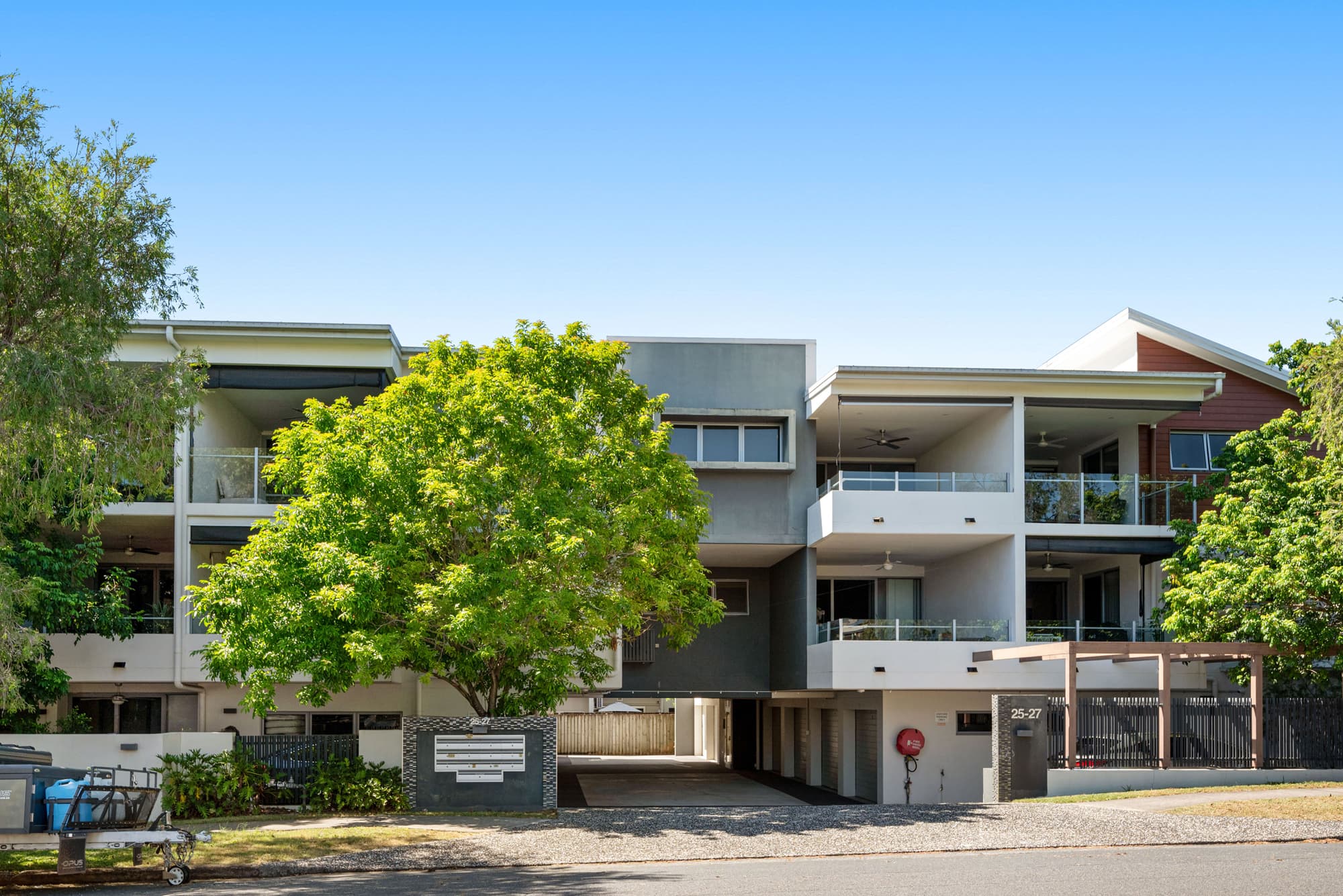 10/25 Worden Street, Morningside - Image 1