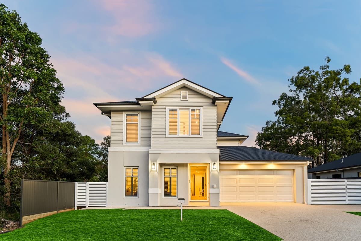 43 Tanzanite Street, Pallara - Image 1