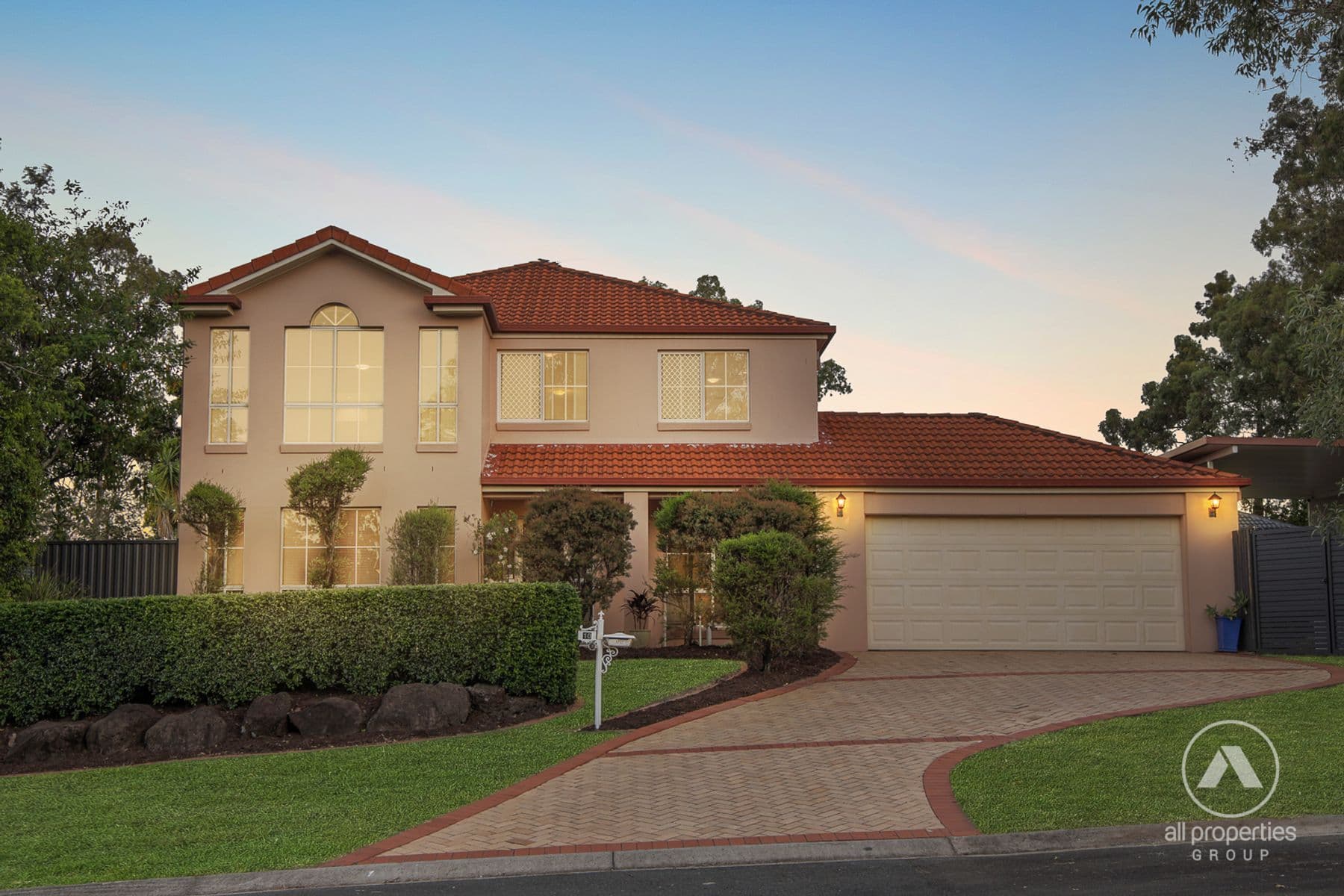 10 Chatswood Close, Forest Lake - Image 1