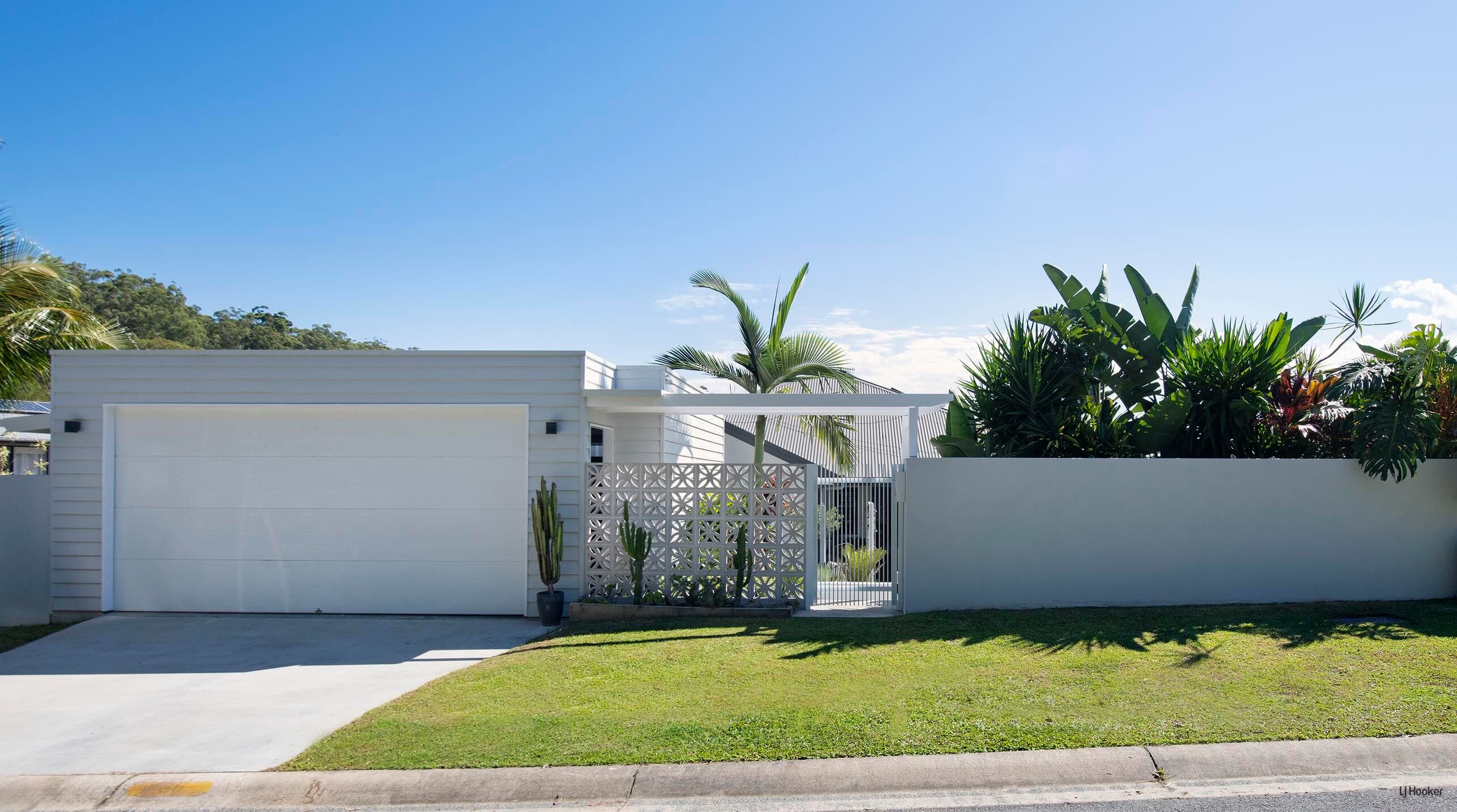 36 Sawtell Drive, Currumbin Waters - Image 1