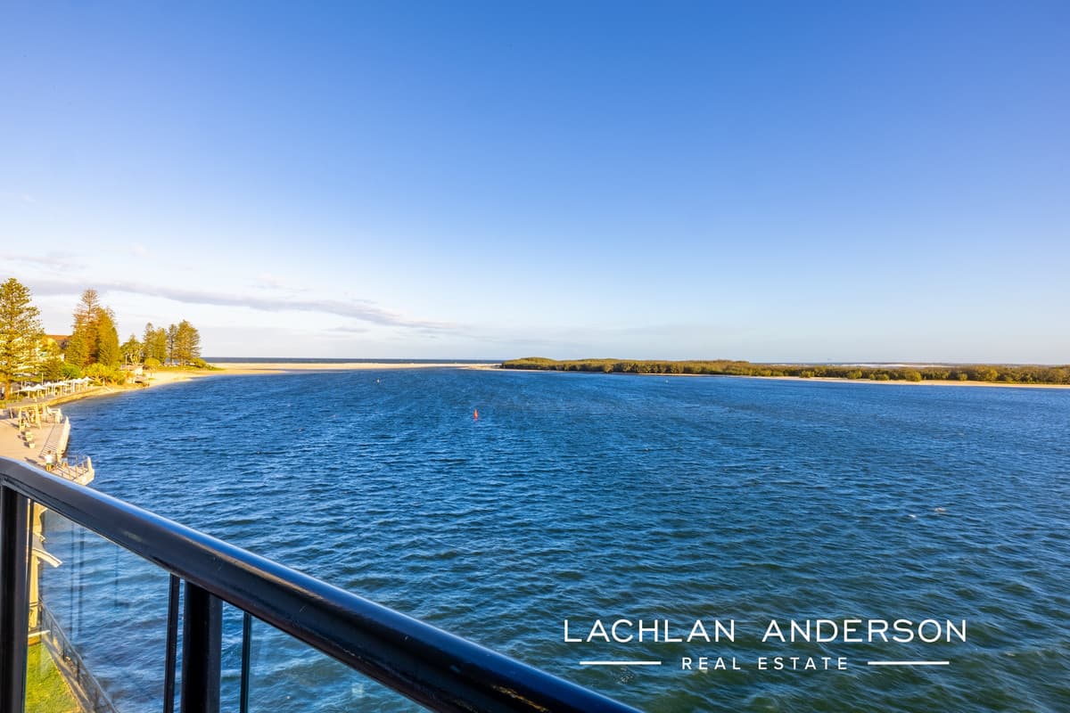 23/4 Tay Avenue, Caloundra - Image 1