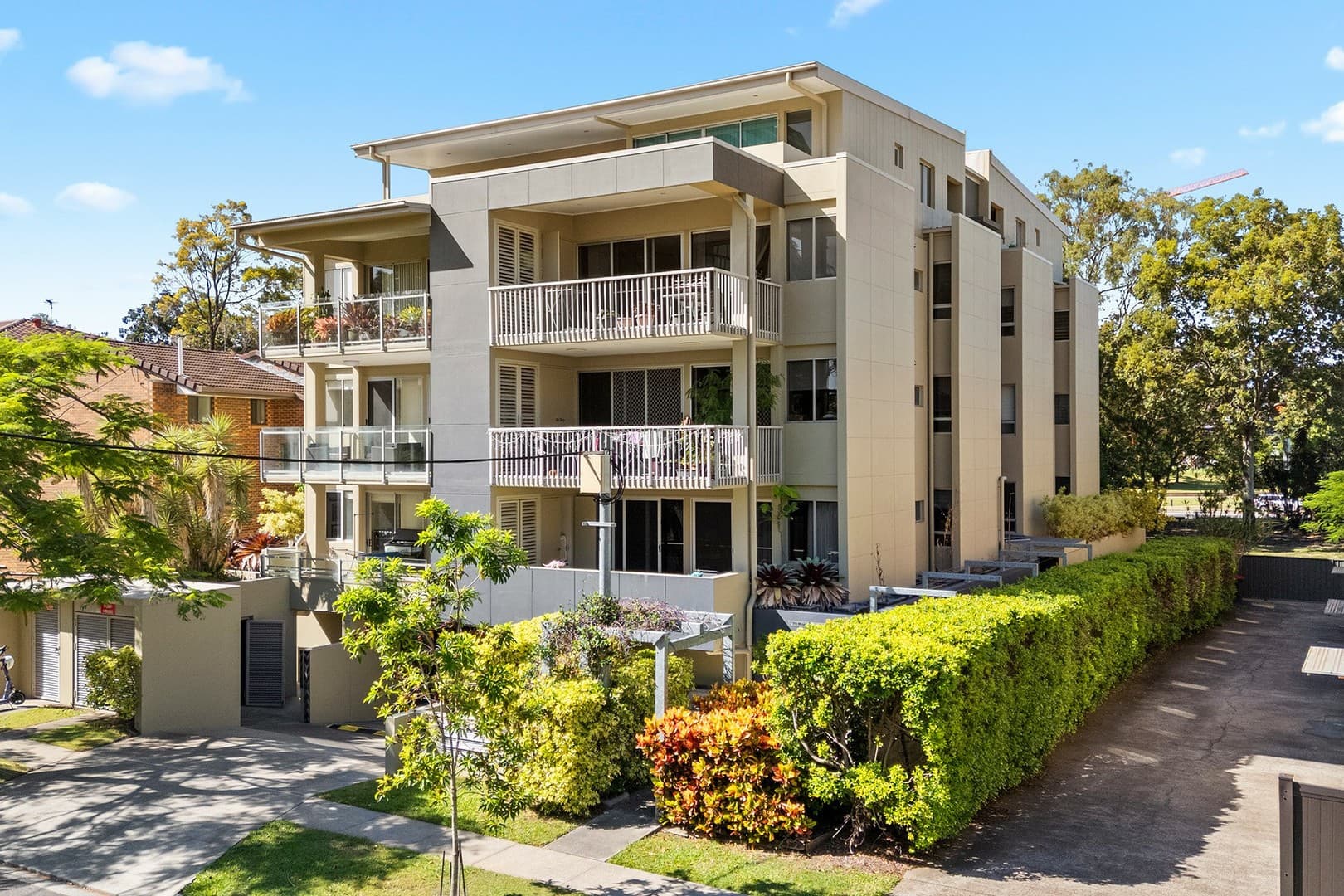 3/119 Macquarie Street, St Lucia - Image 1