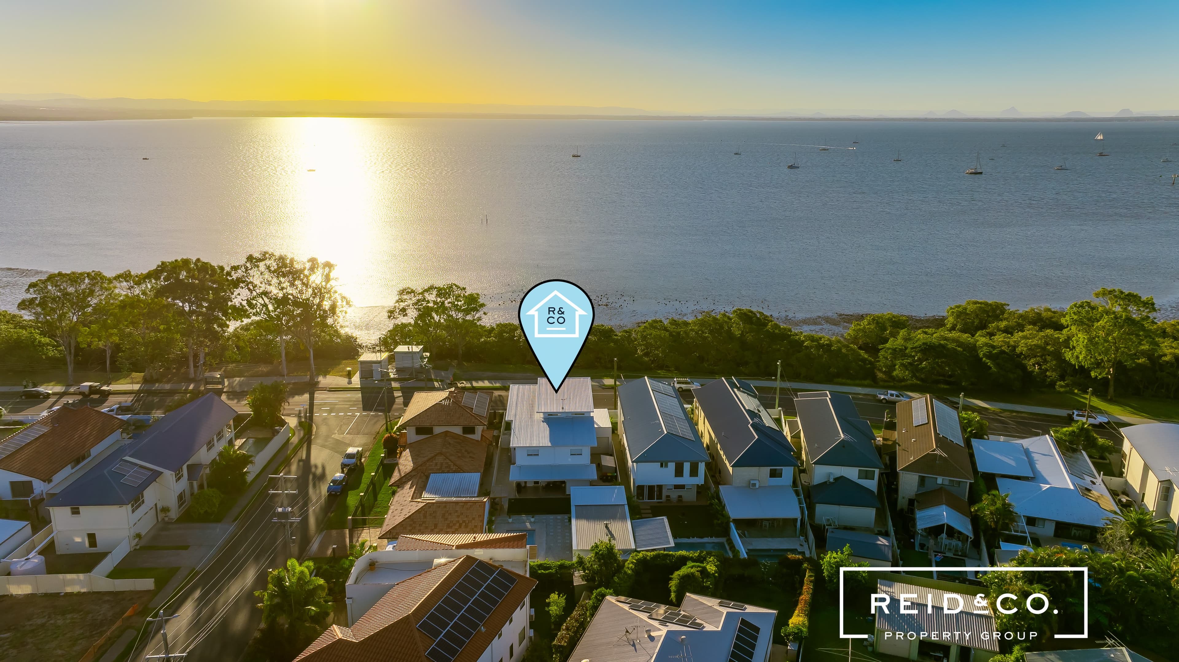 50 Oyster Point Esplanade, Scarborough - Image 1