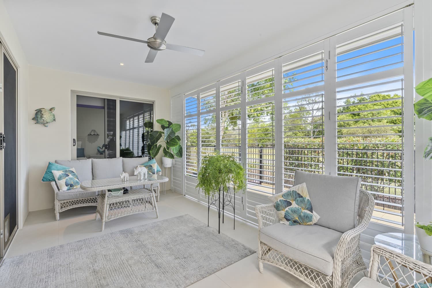 340/299 Napper Road, Arundel — photo 1 of 5