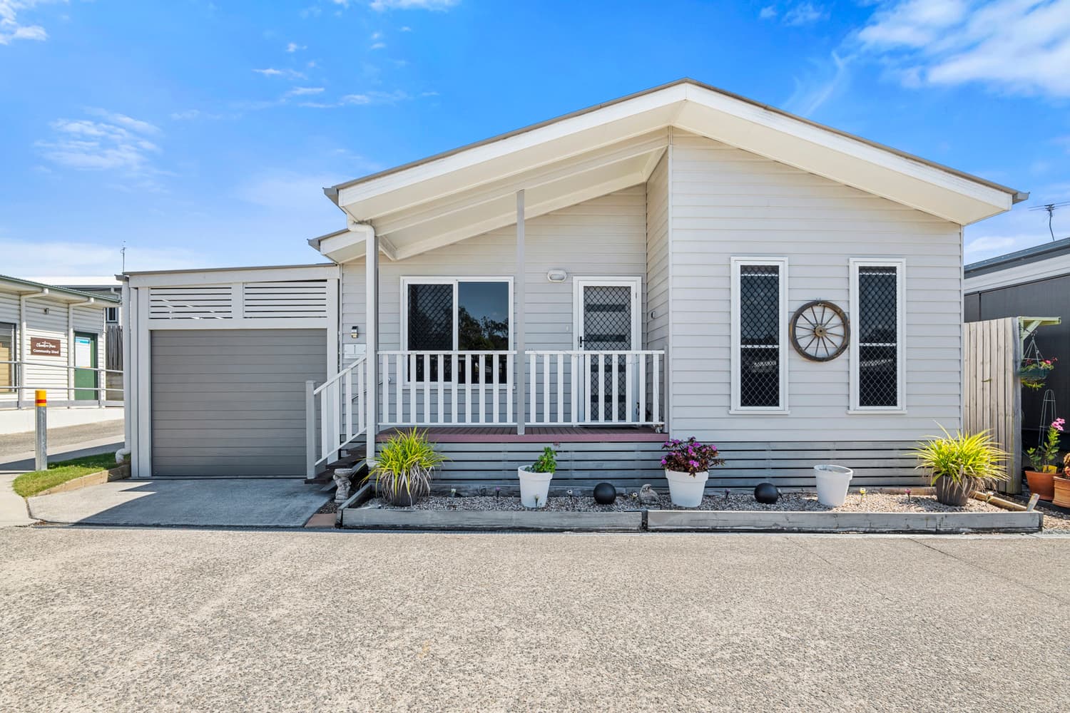 1/2 Koplick Road, Chambers Flat — photo 1 of 5