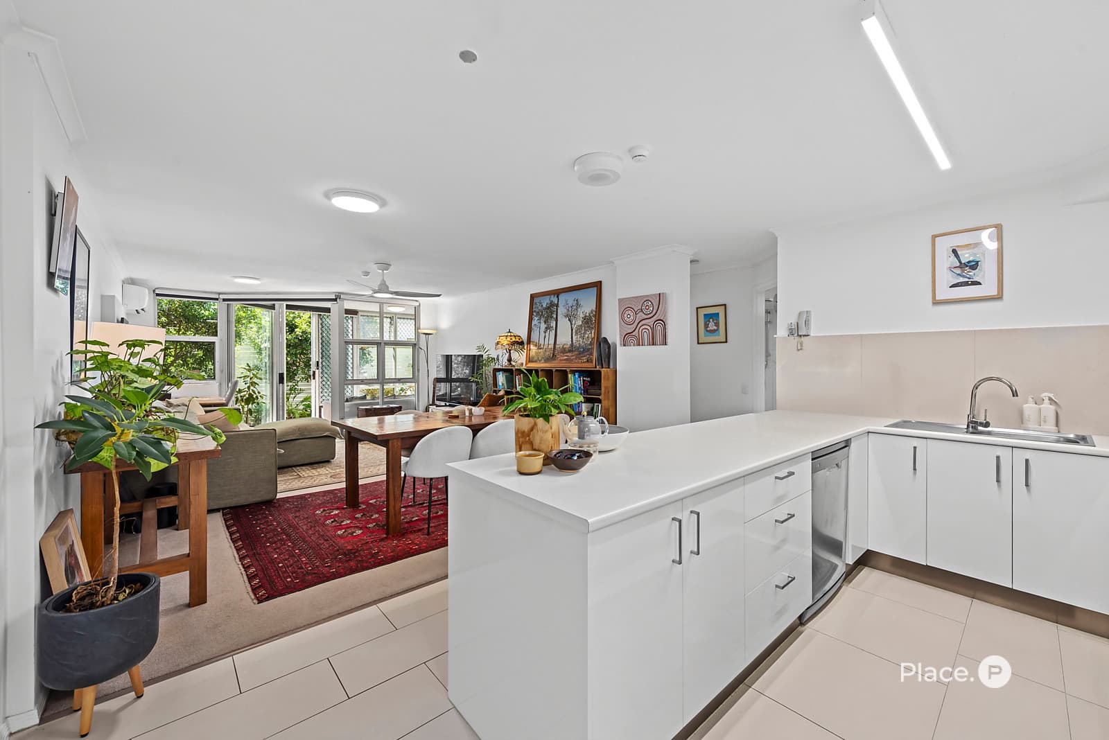 3/55 Thorn Street, Kangaroo Point - Image 1
